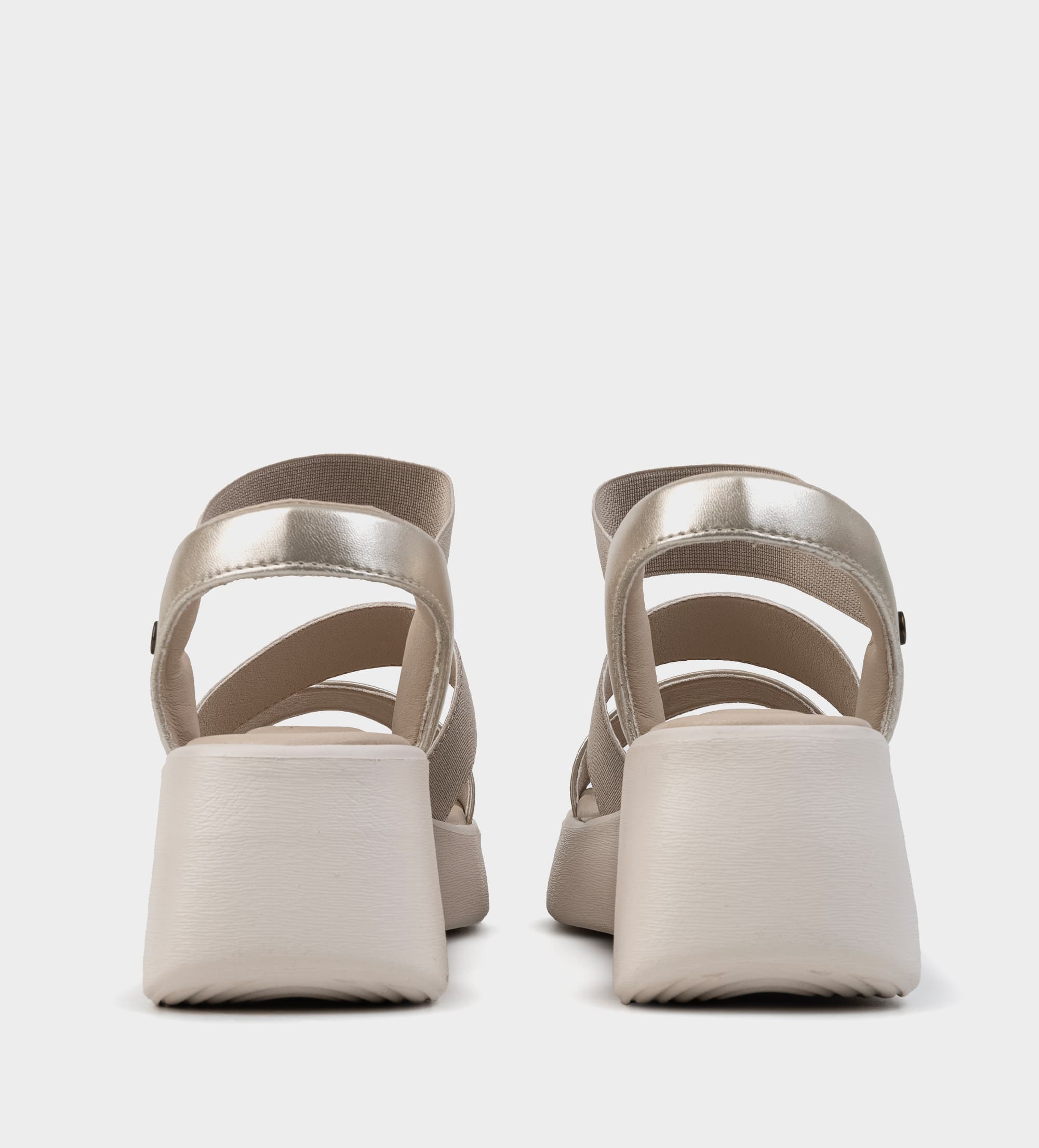 SANDALÍA CONFORT ELÁSTICOS ORO