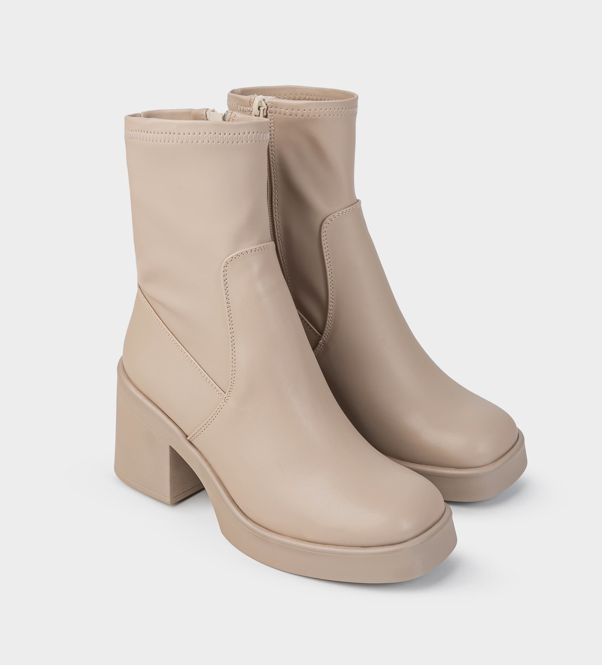 BOTÍN STRETCH TACÓN NUDE