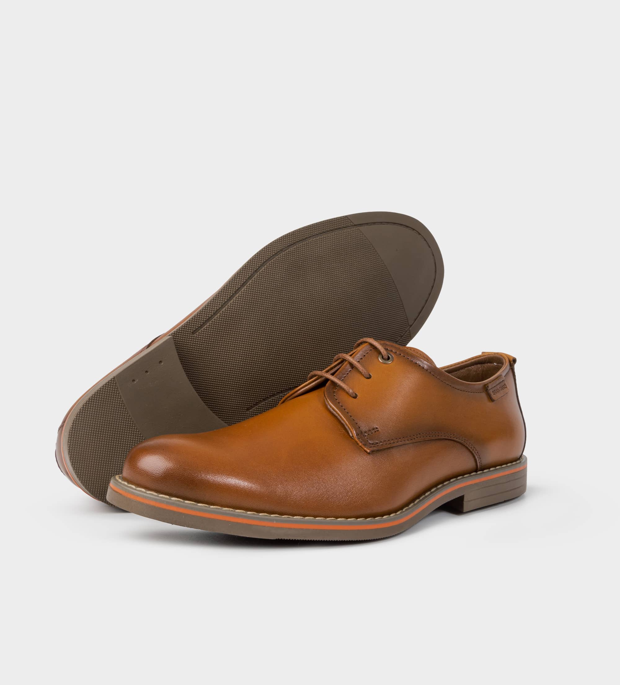 ZAPATO OXFORD PIEL TAN