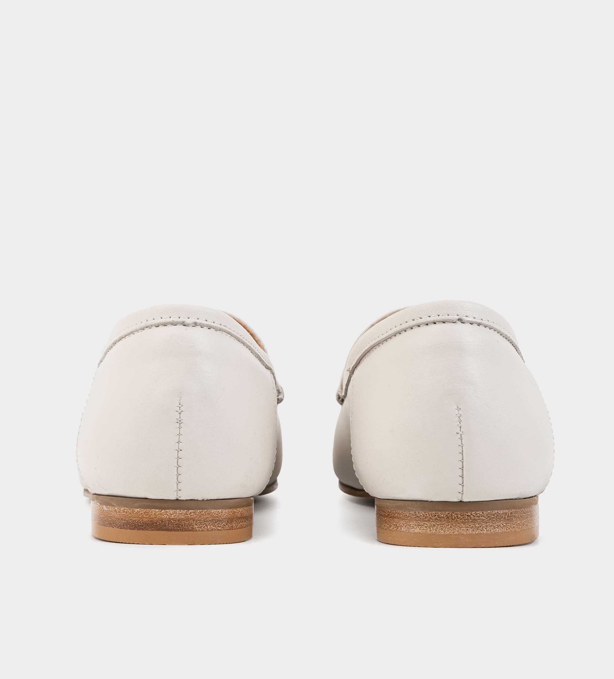 MOCASÍN HERRAJE PIEL BLANCO