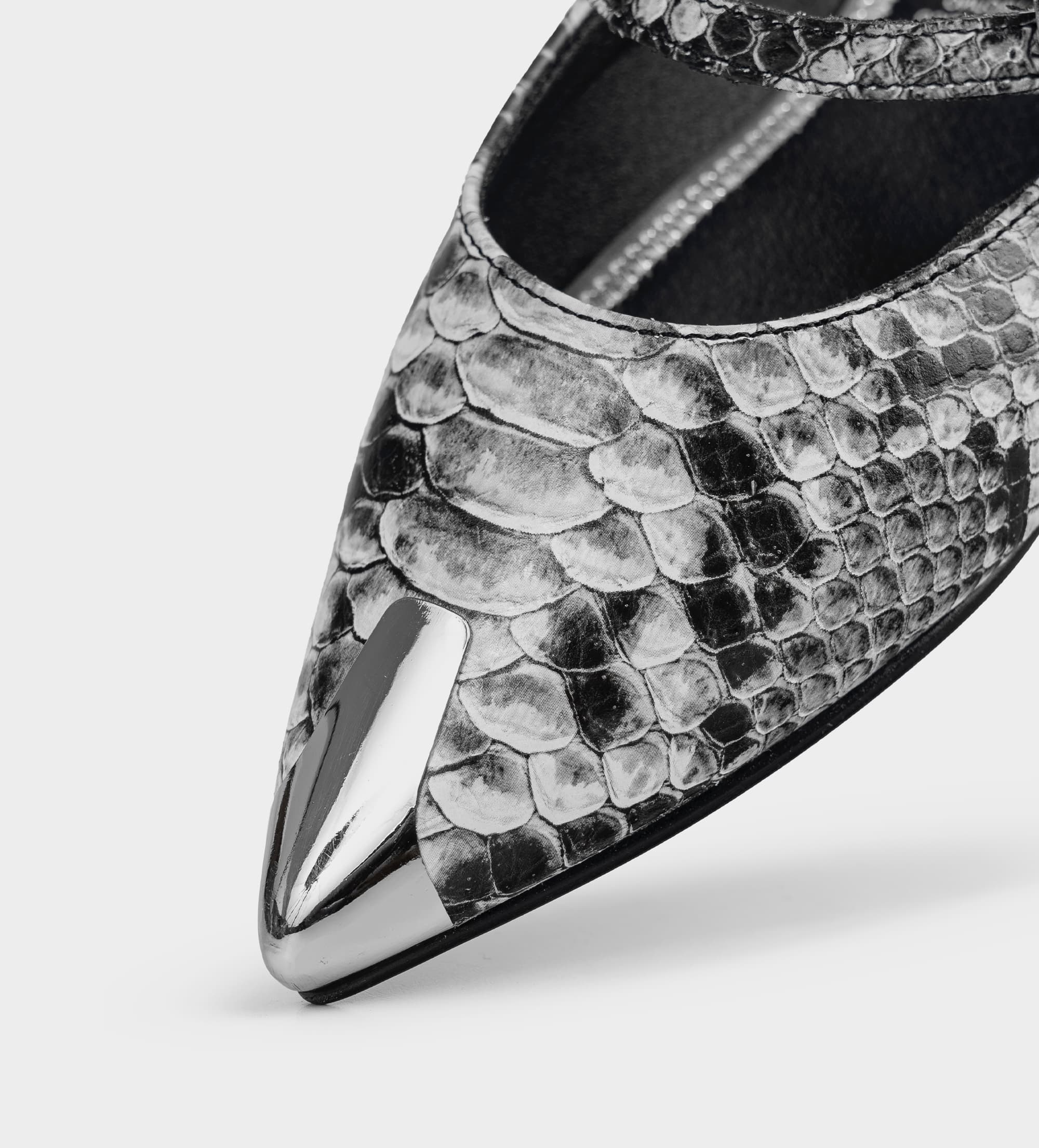 BALLERINA MARY JANE PIEL GRIS ANIMAL PRINT