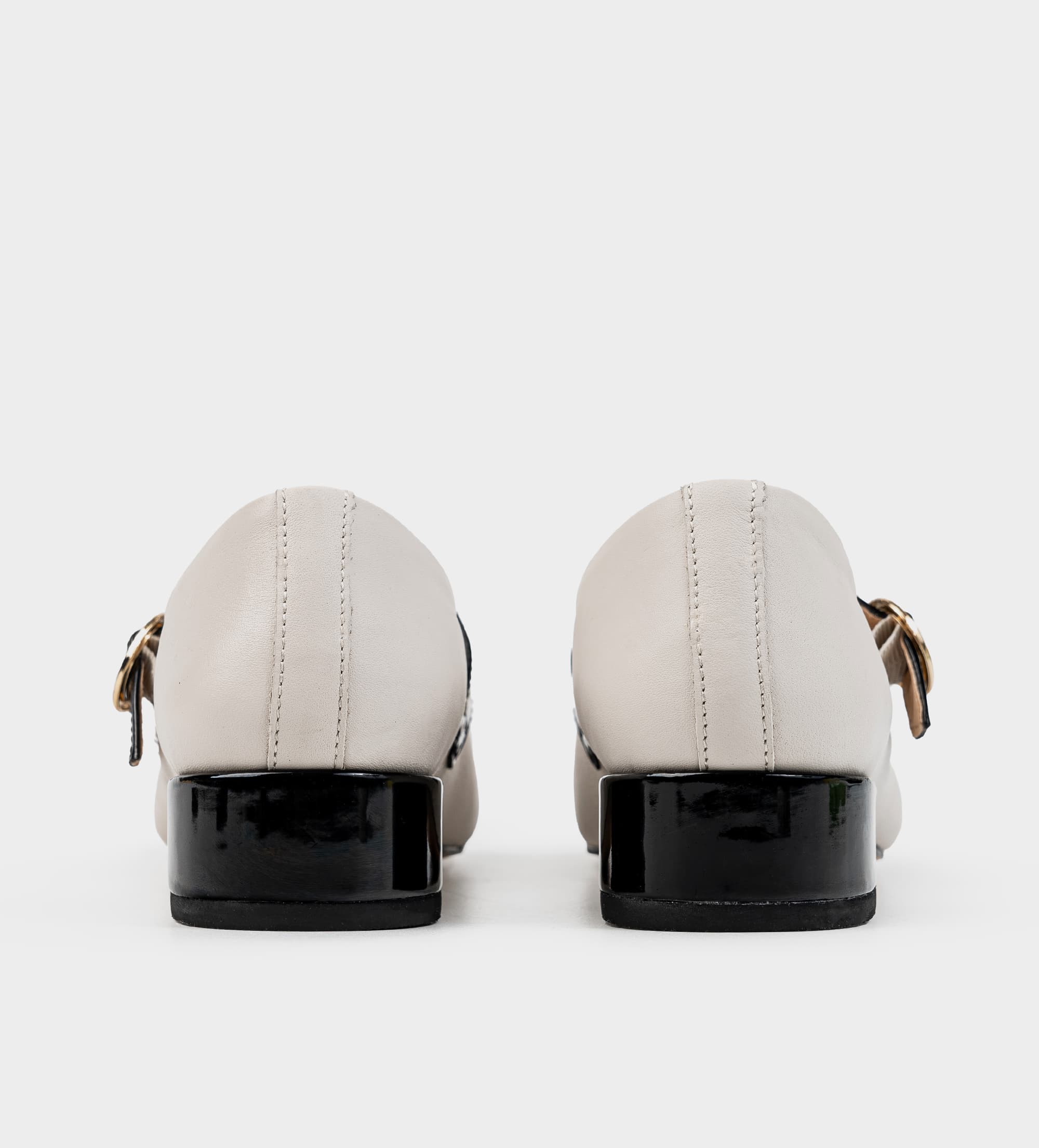 ZAPATO TACÓN PIEL BLANCO