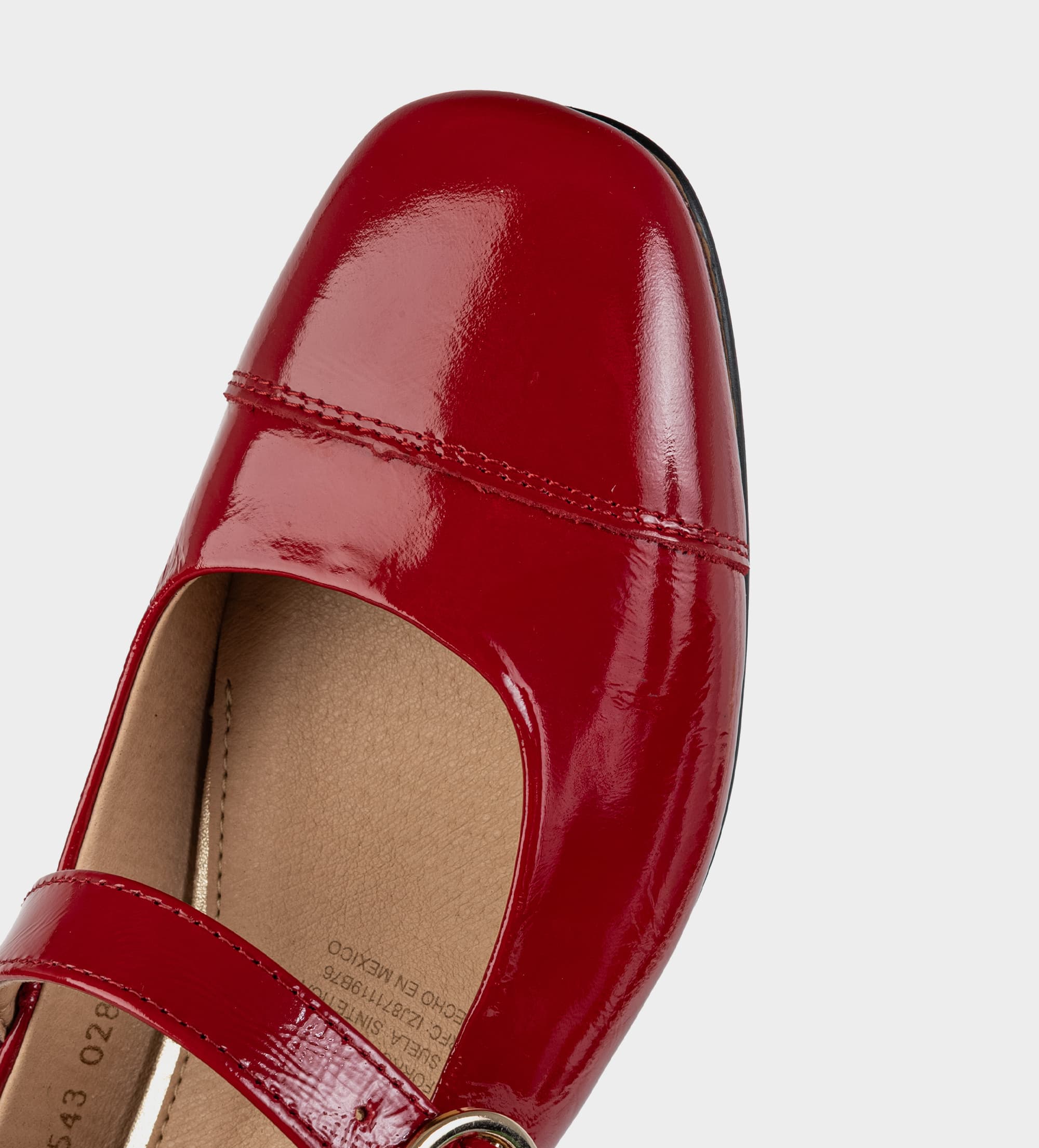 ZAPATO TACÓN BAJO CHAROL ROJO