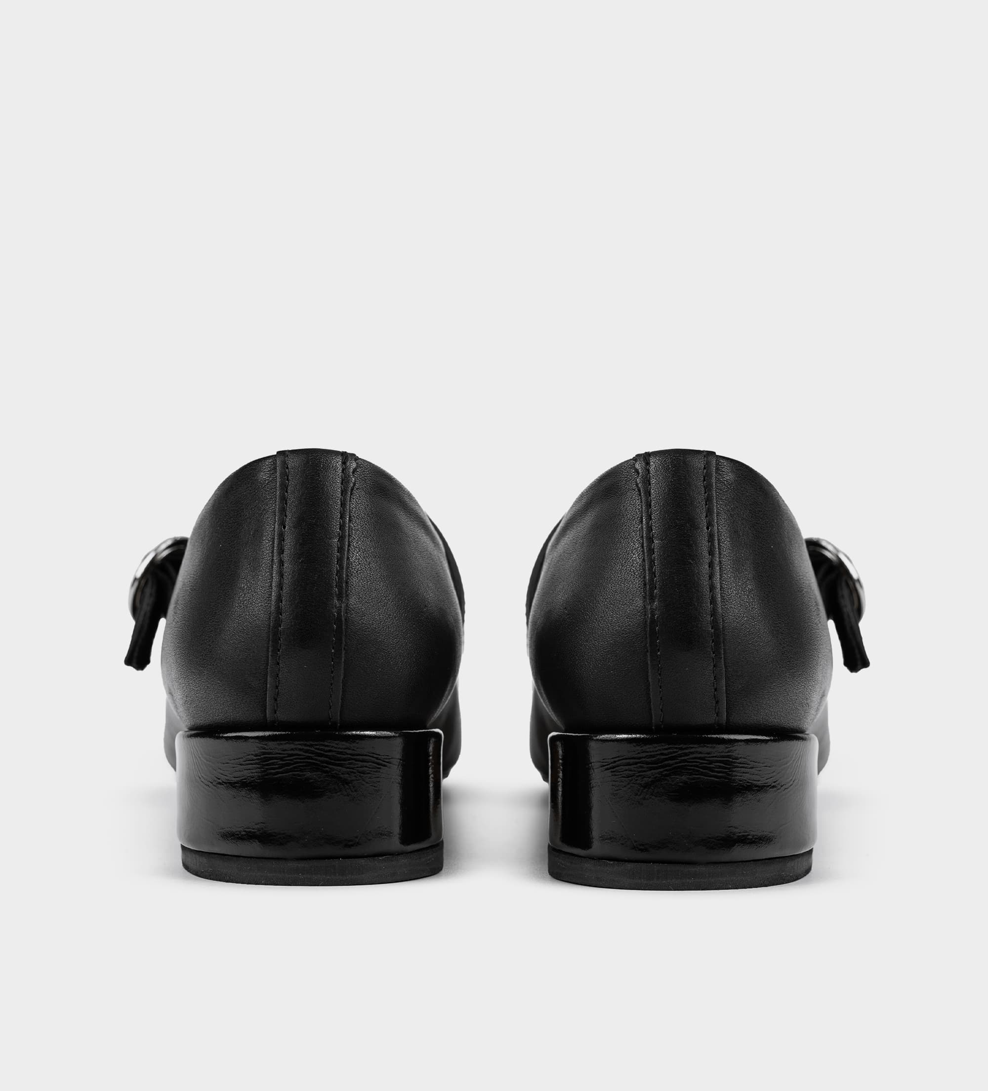 ZAPATO TACÓN PIEL NEGRO