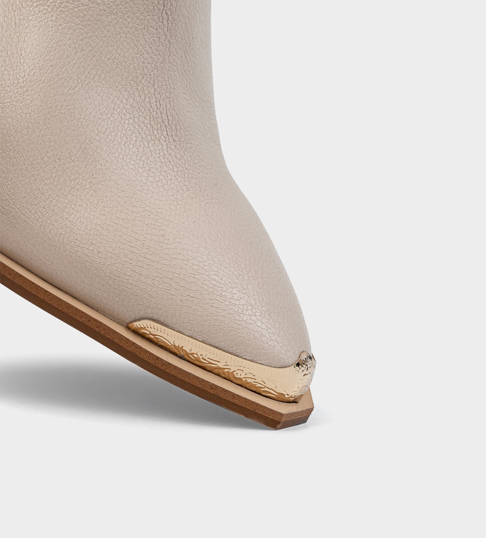 BOTÍN WESTERN STRETCH PIEL BEIGE
