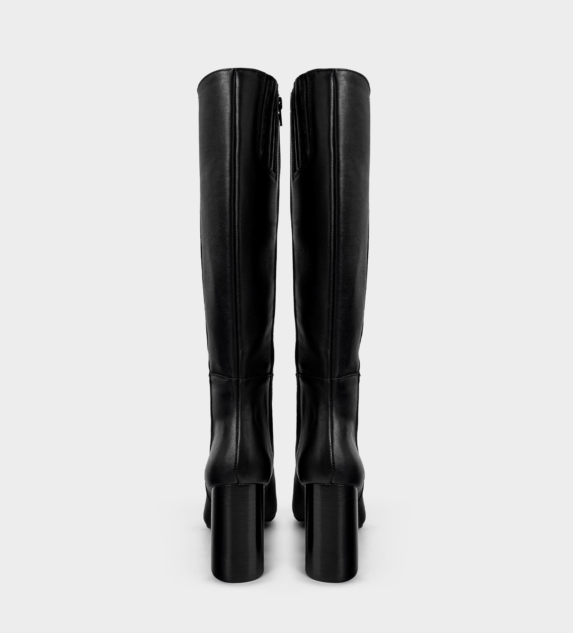 BOTA ALTA PIEL NEGRO