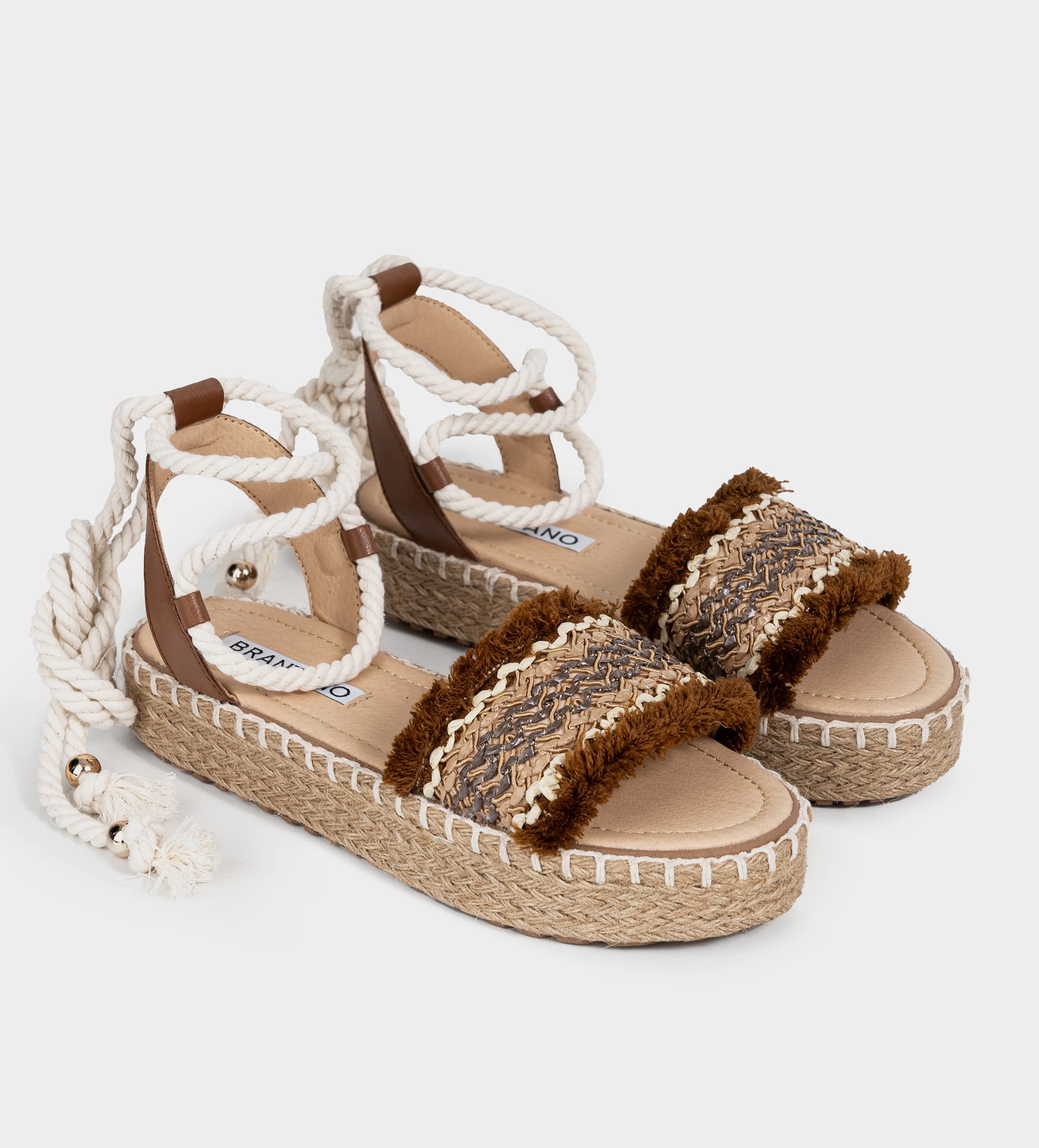 SANDALIA FLAT TEJIDO CAMEL