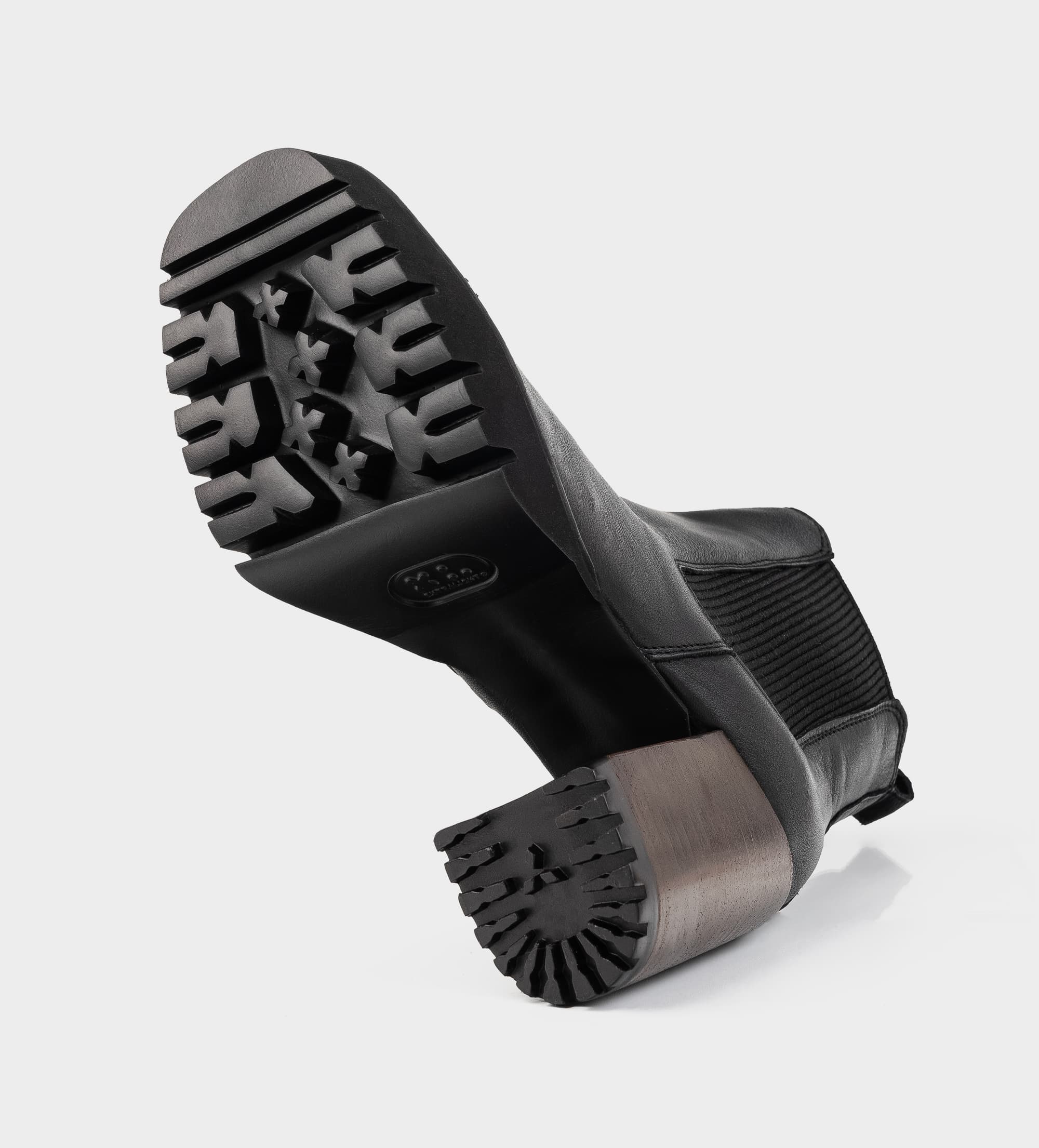 BOTÍN TACÓN CHELSEA PIEL NEGRO