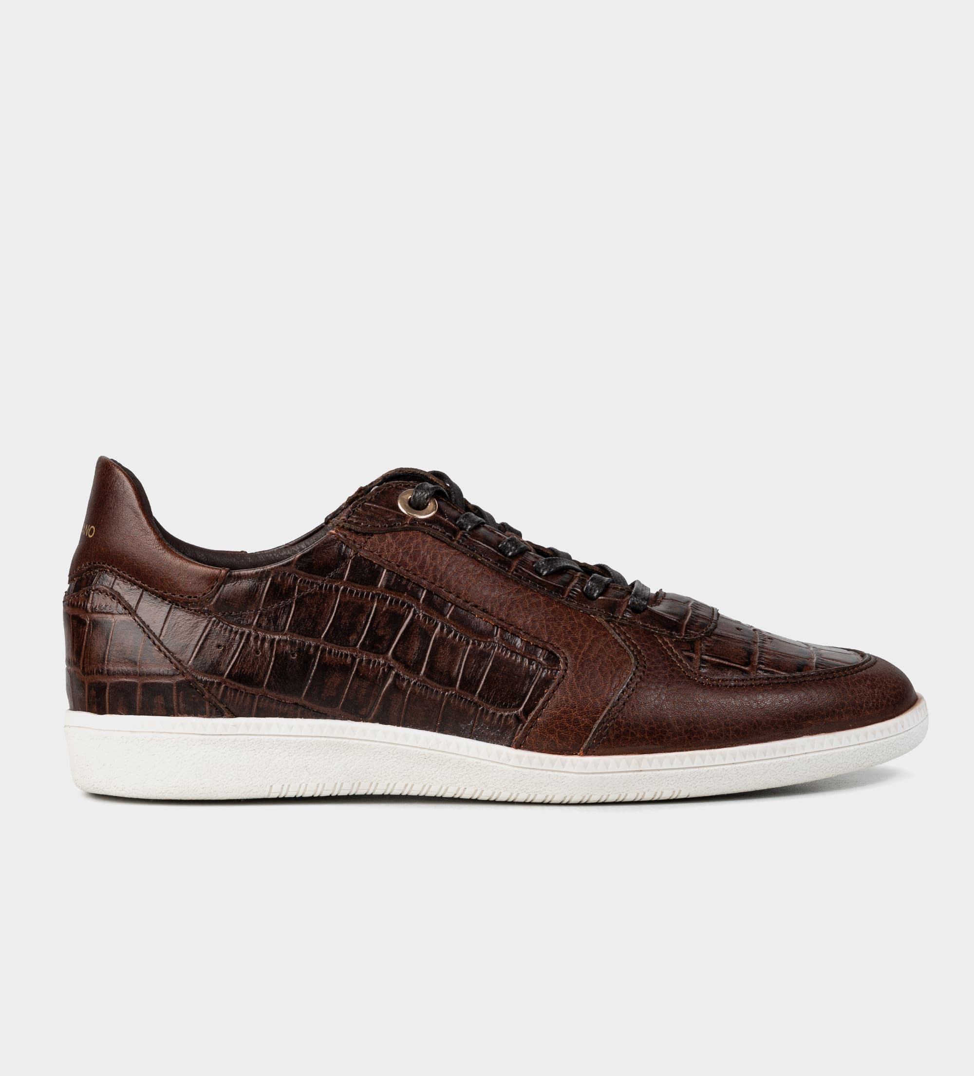 SNEAKER CASUAL PIEL CAFÉ TEXTURIZADO