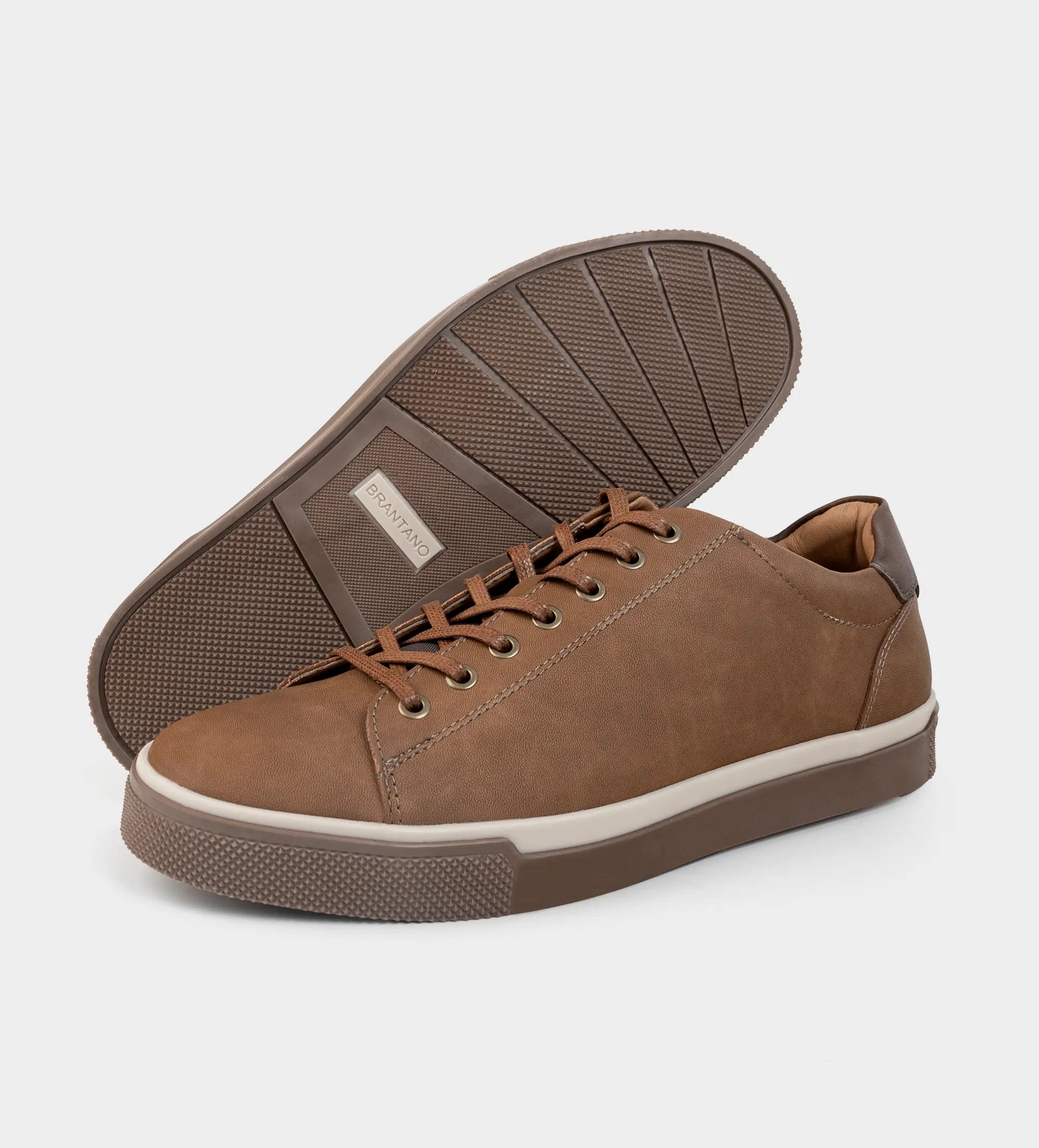 SNEAKER CASUAL AGUJETAS MIEL