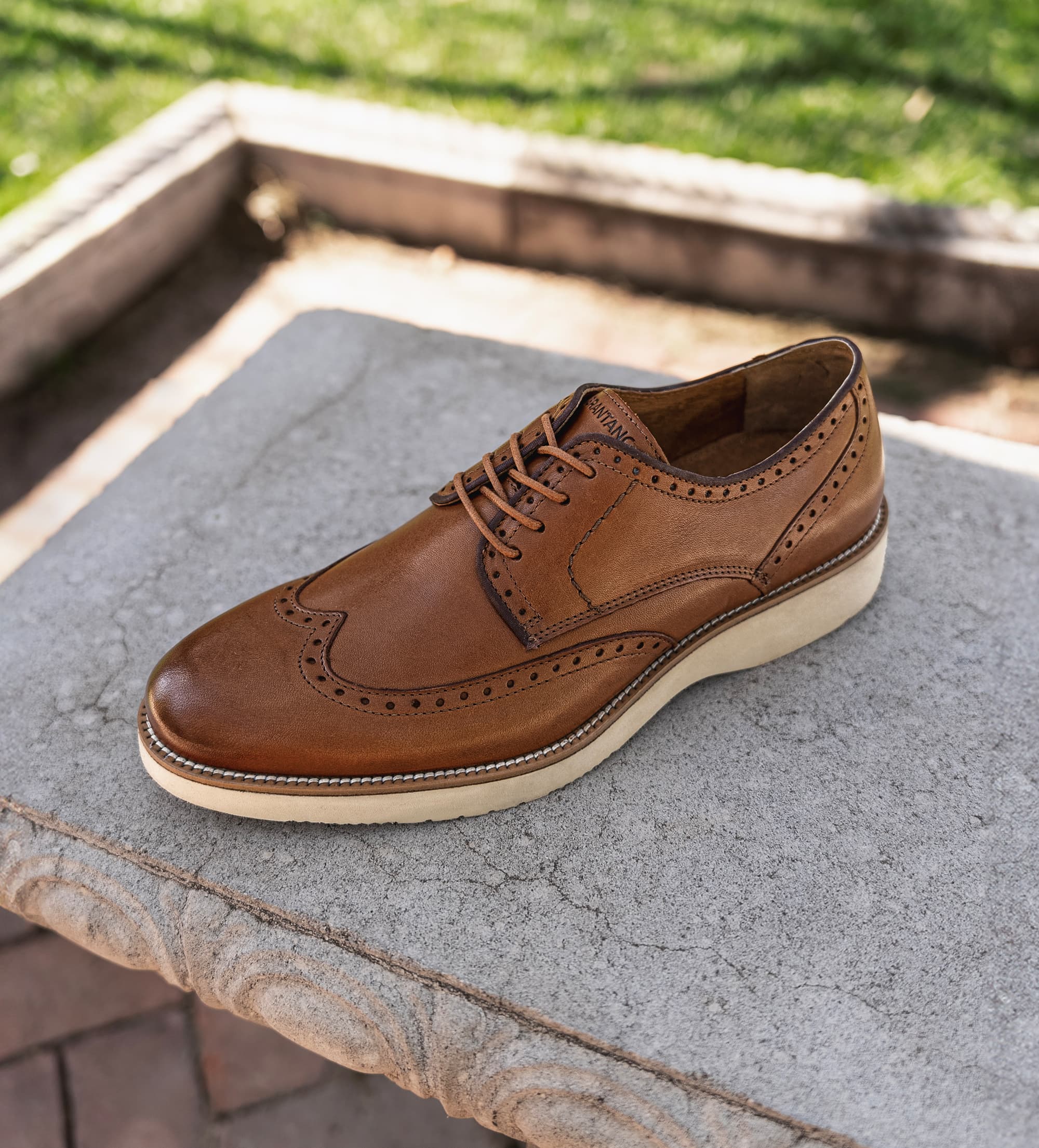 ZAPATO DERBY WINGTIP PIEL MIEL