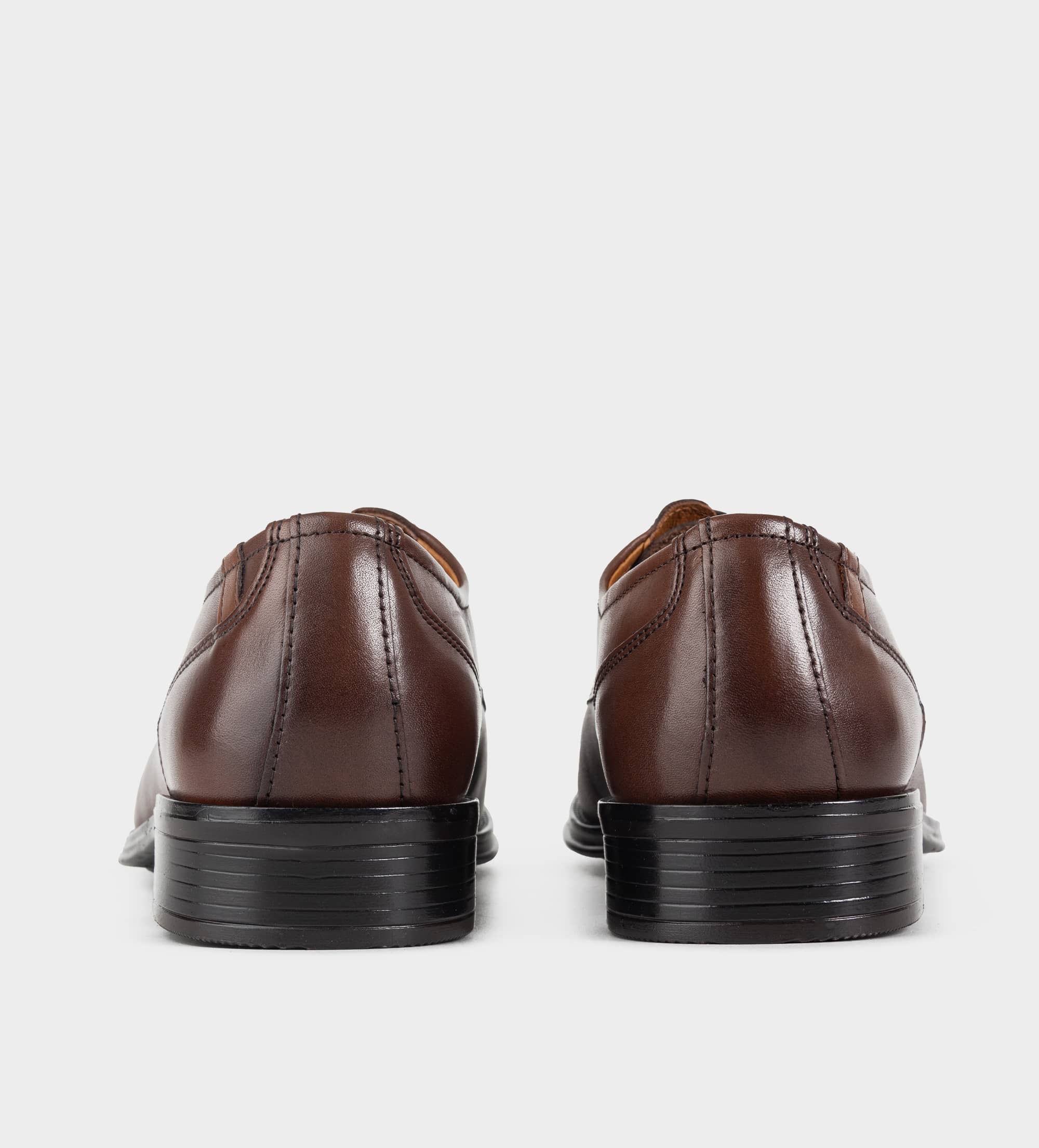 ZAPATO OXFORD PIEL CAFÉ
