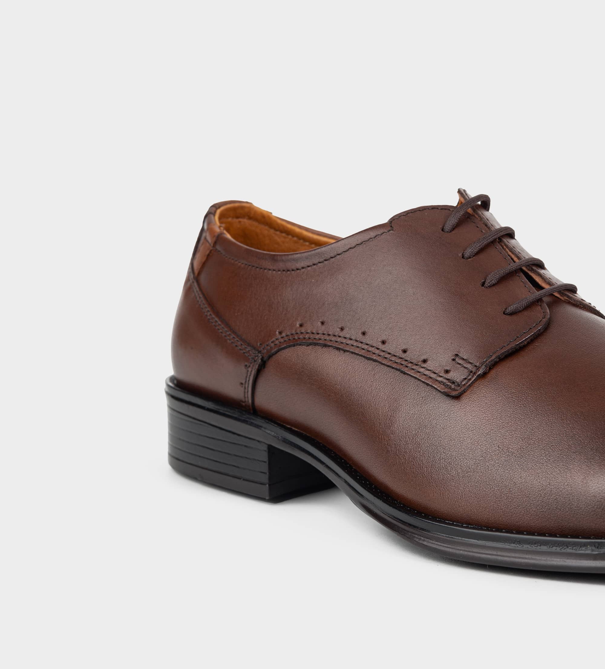 ZAPATO OXFORD PIEL CAFÉ