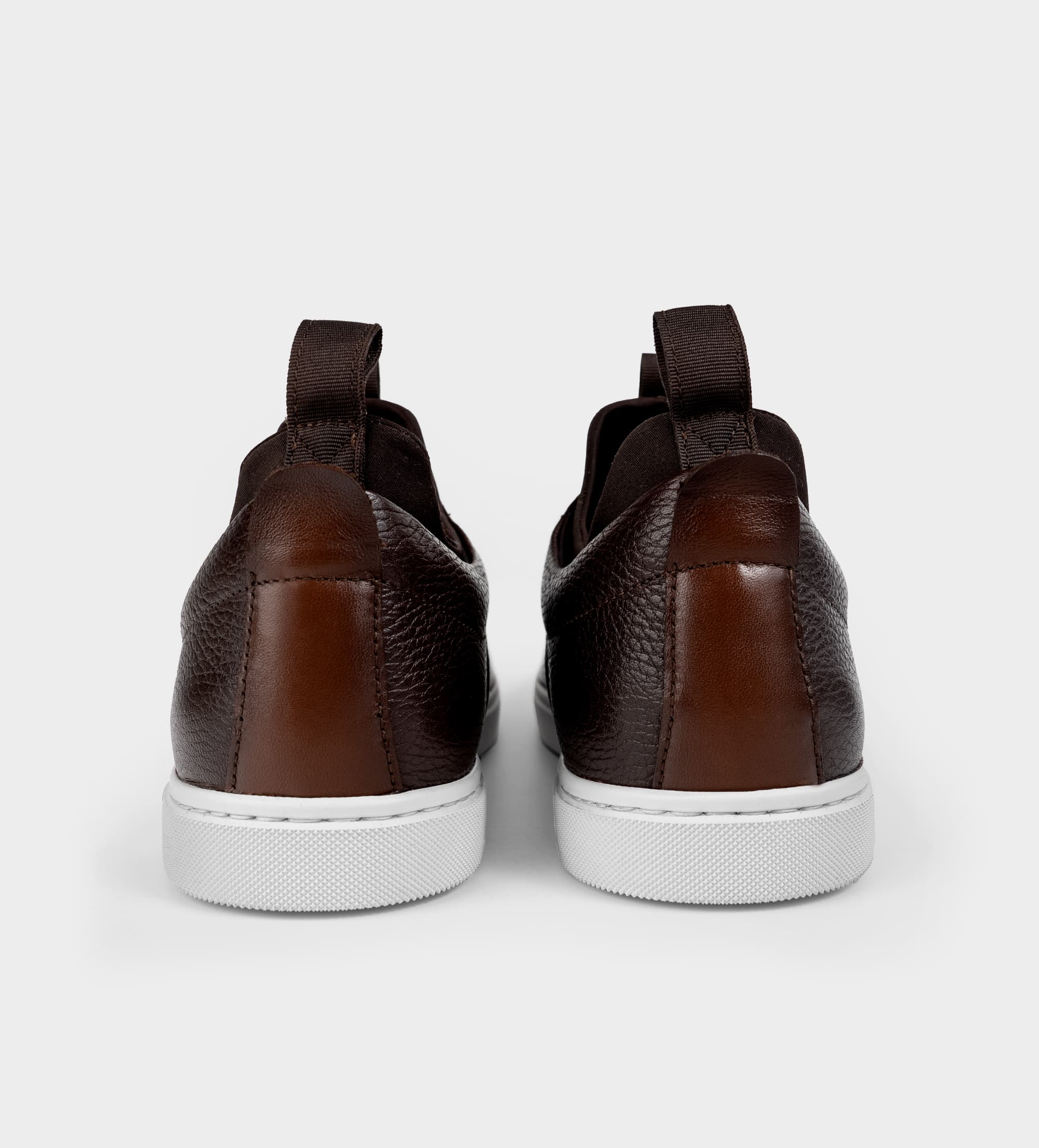 SNEAKER SLIP ON PIEL CAFÉ