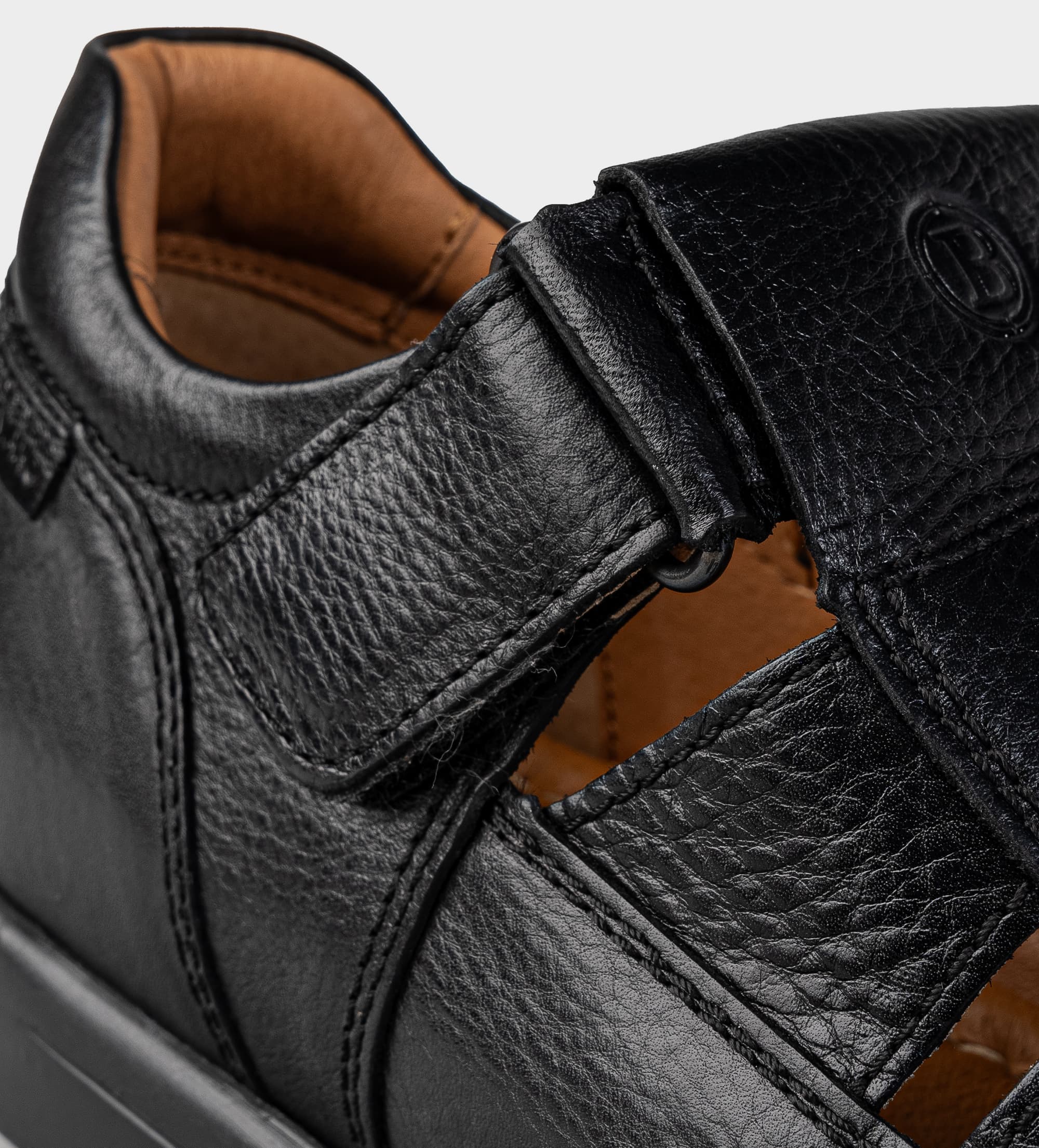 SANDALIA CASUAL PIEL NEGRO