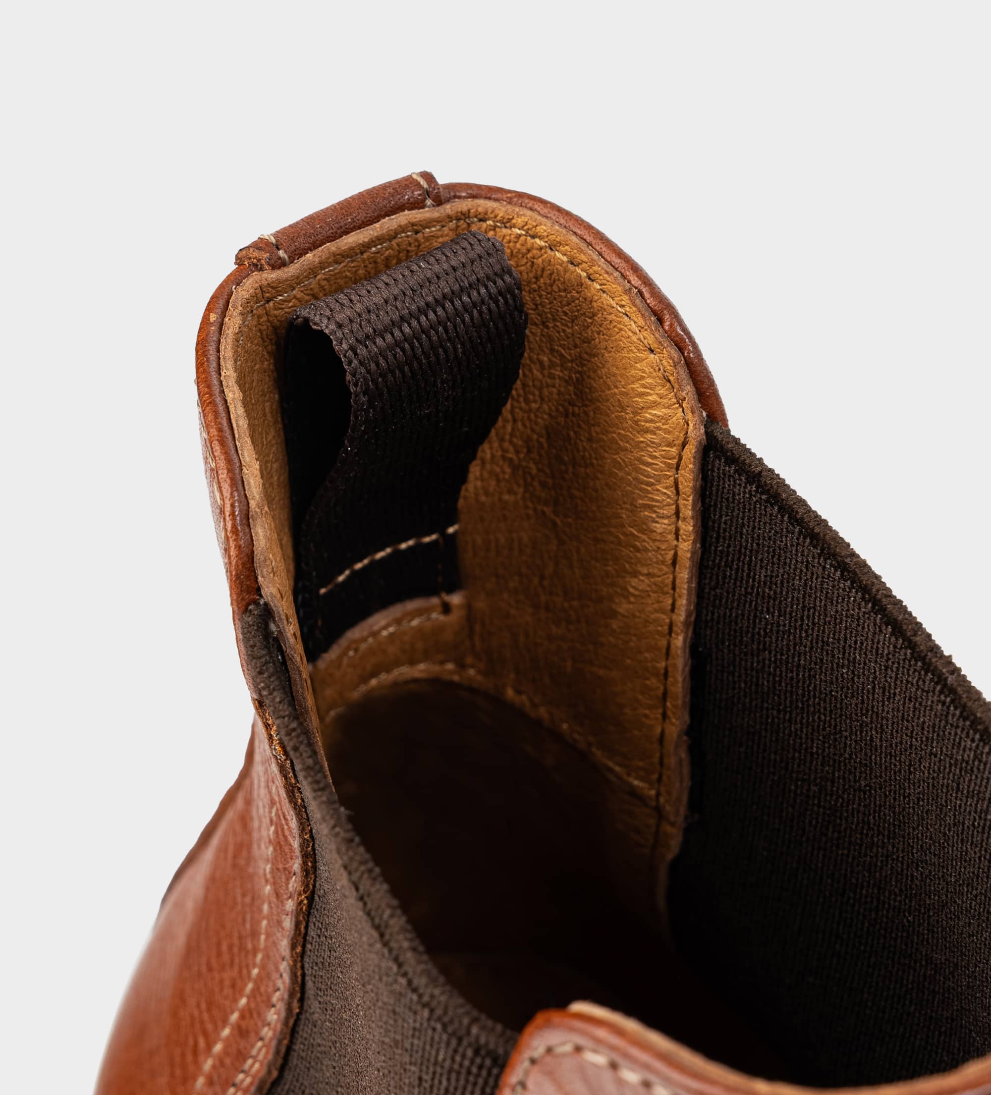 BOTA CHELSEA PIEL MIEL