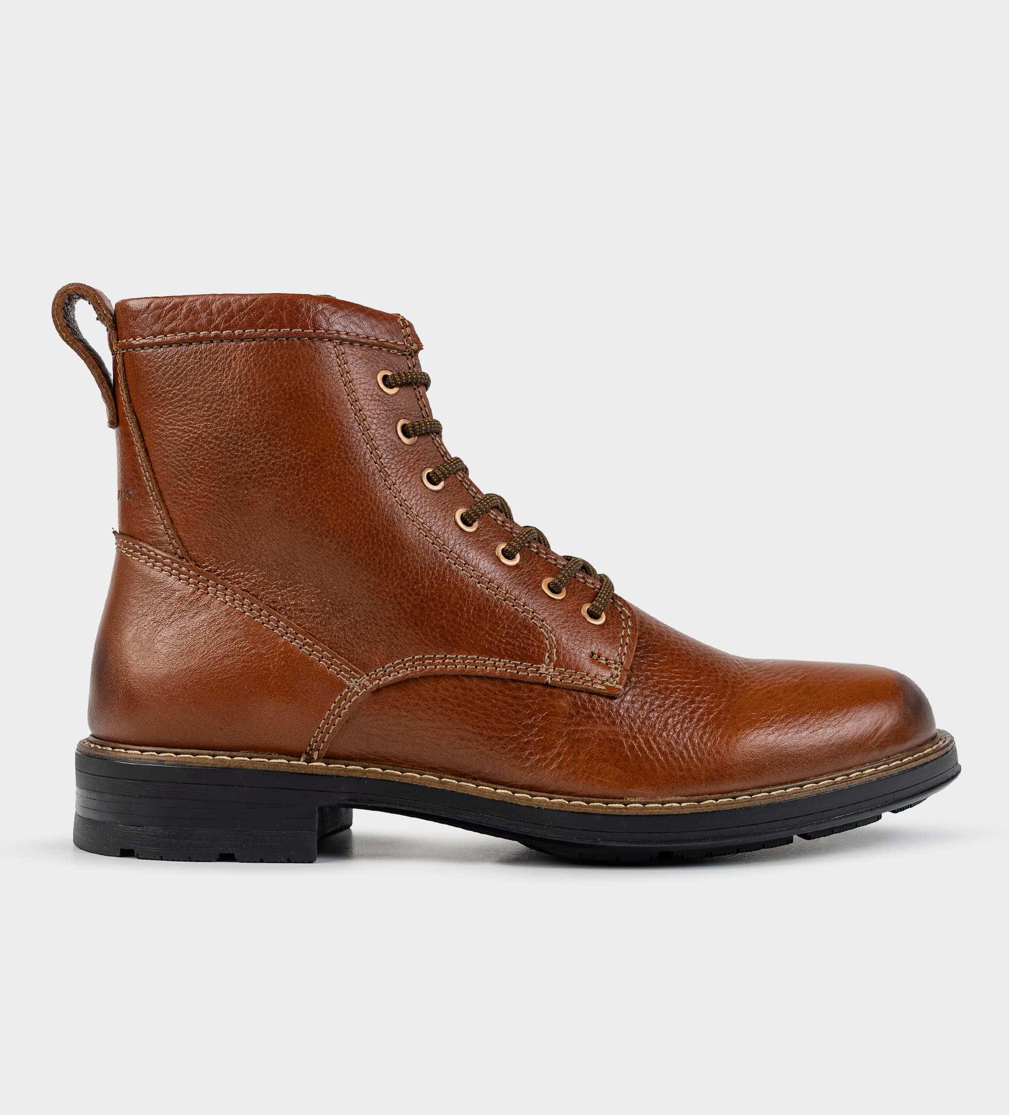 BOTA AGUJETA PIEL MIEL