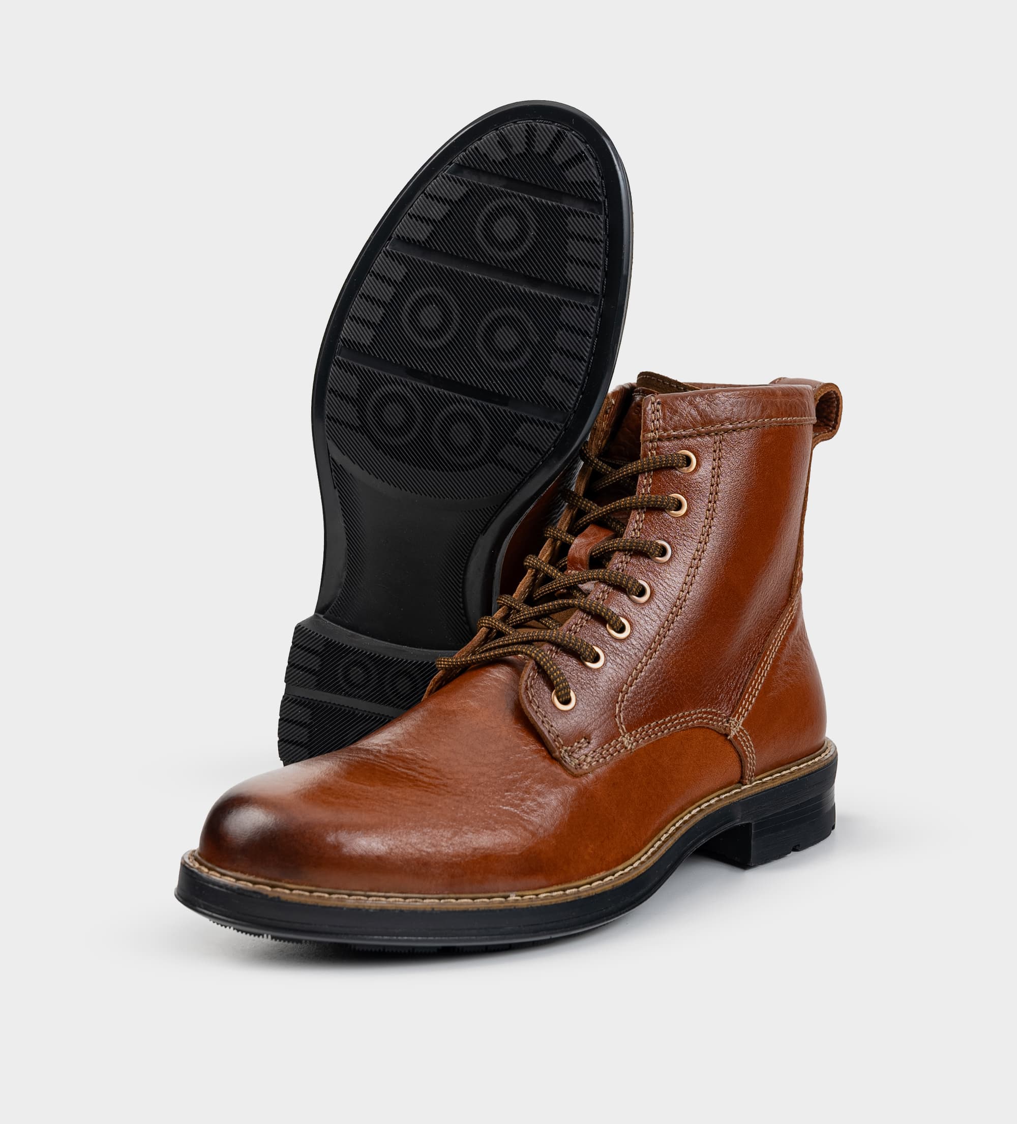 BOTA AGUJETA PIEL MIEL