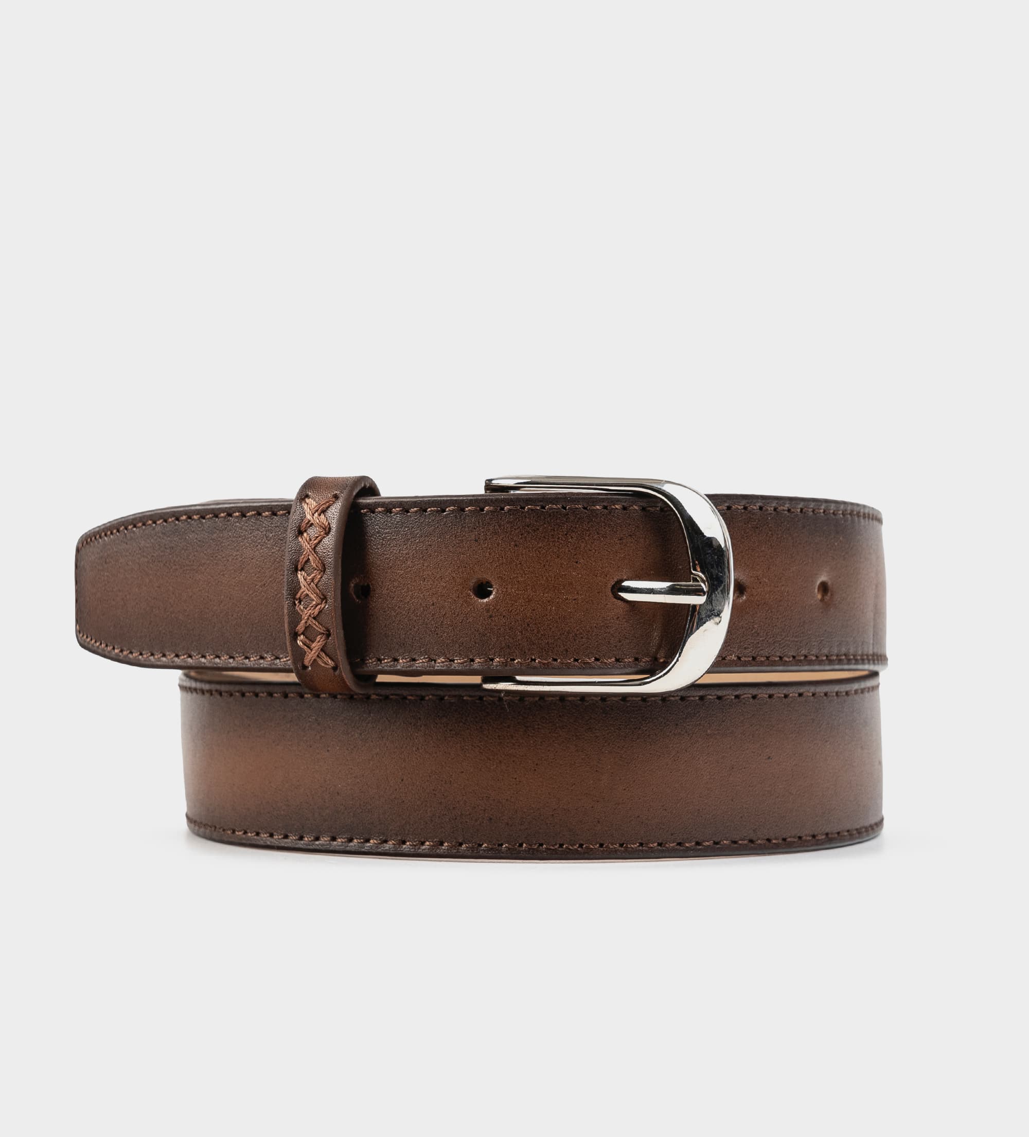 CINTURÓN CASUAL HEBILLA PIEL CAFÉ
