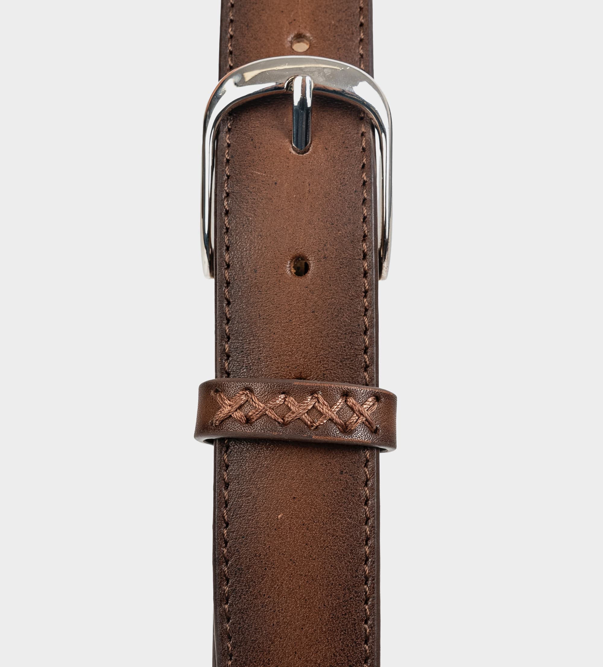 CINTURÓN CASUAL HEBILLA PIEL CAFÉ