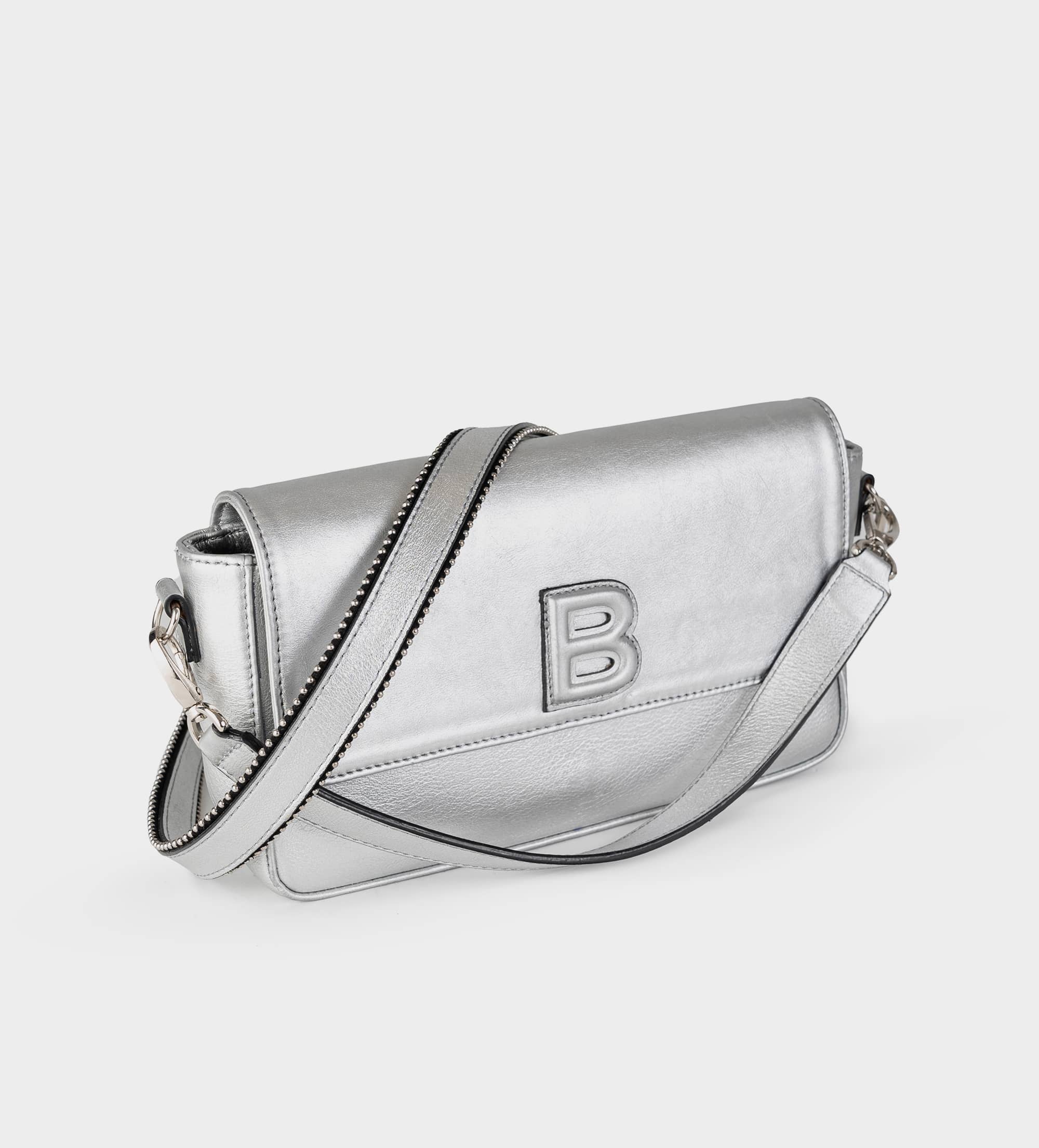 BOLSO CLUTCH PIEL PLATA