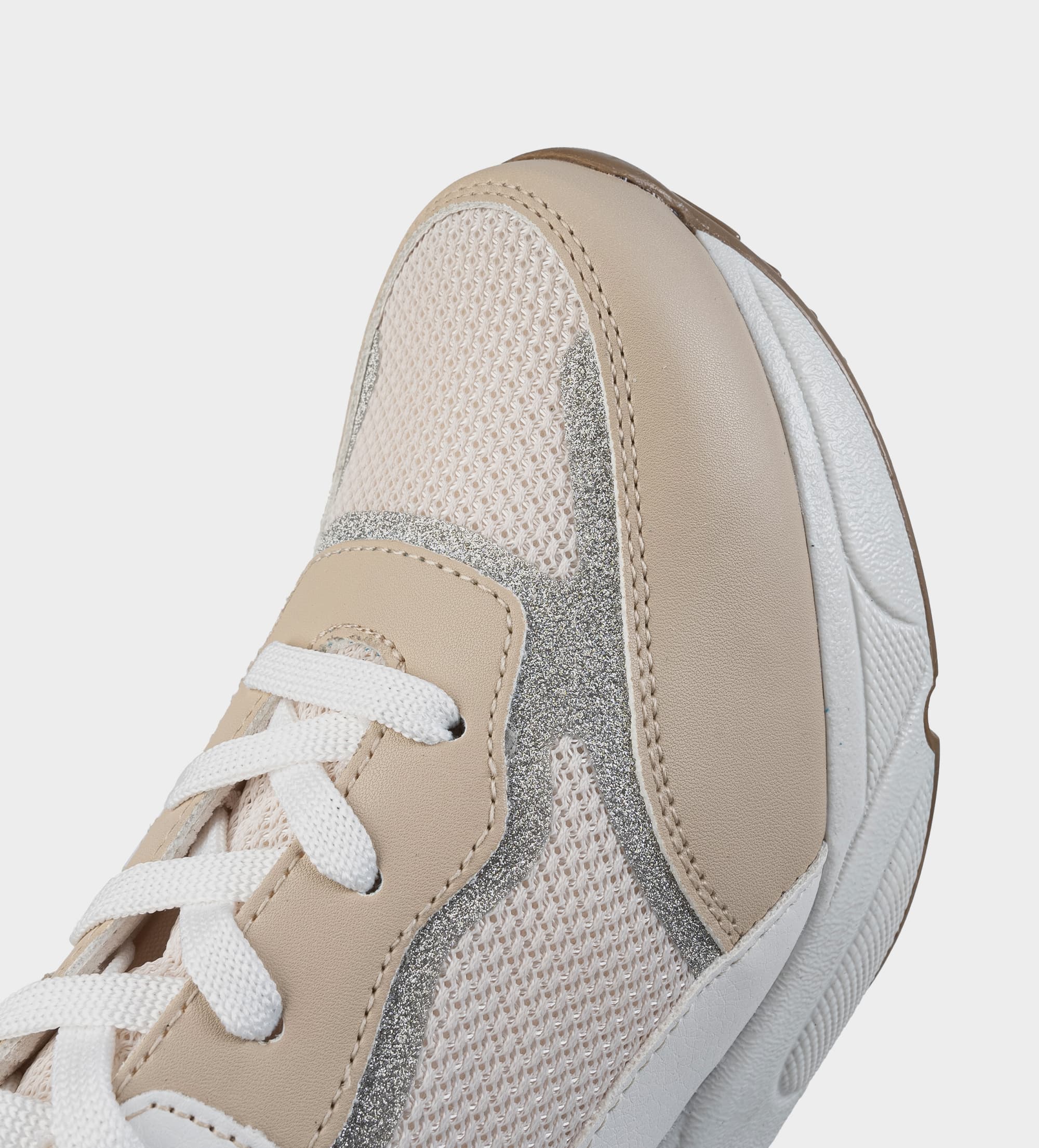 SNEAKER CHUNKY AGUJETA BEIGE