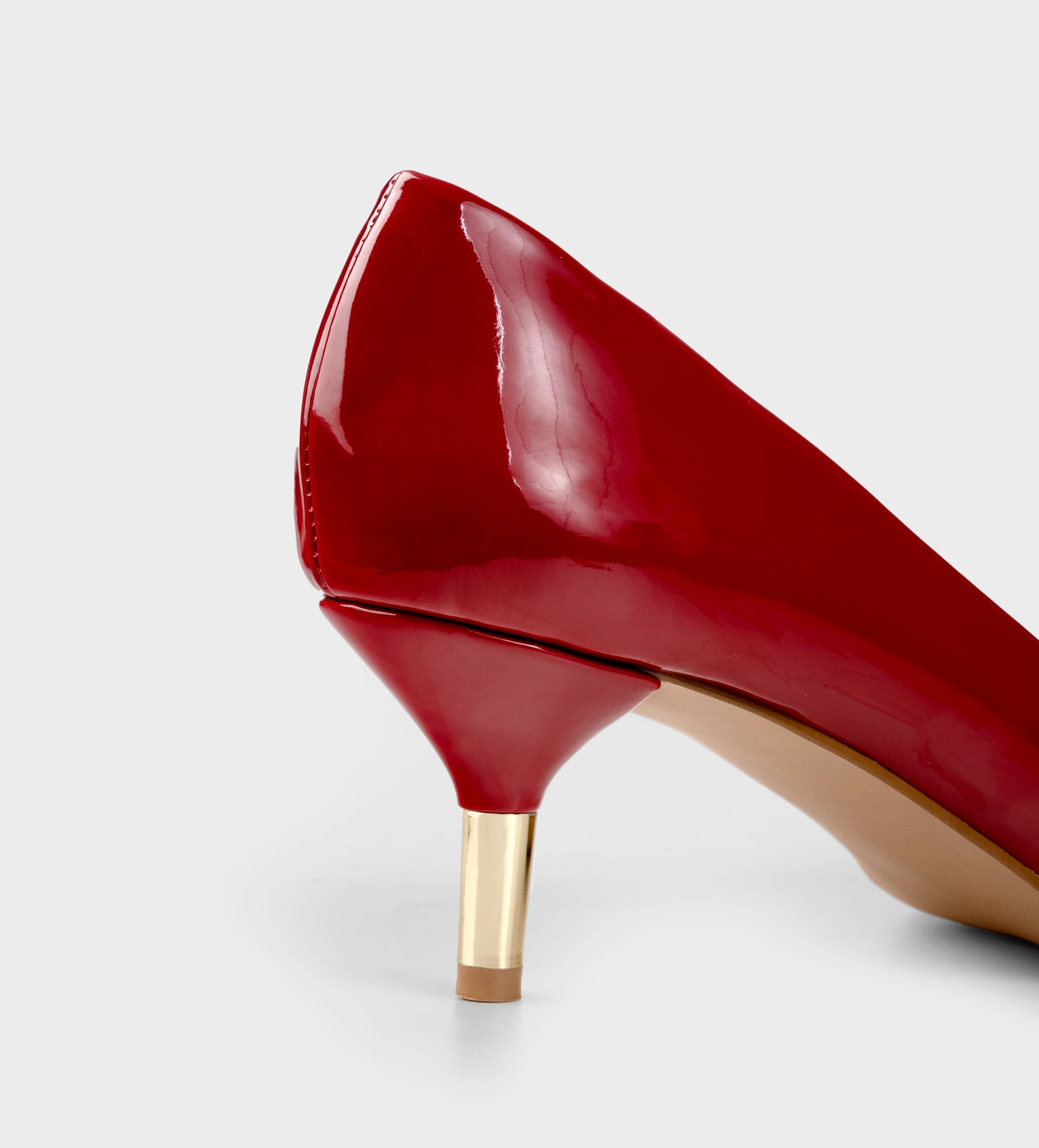 ZAPATILLA TACÓN BAJO CHAROL ROJO