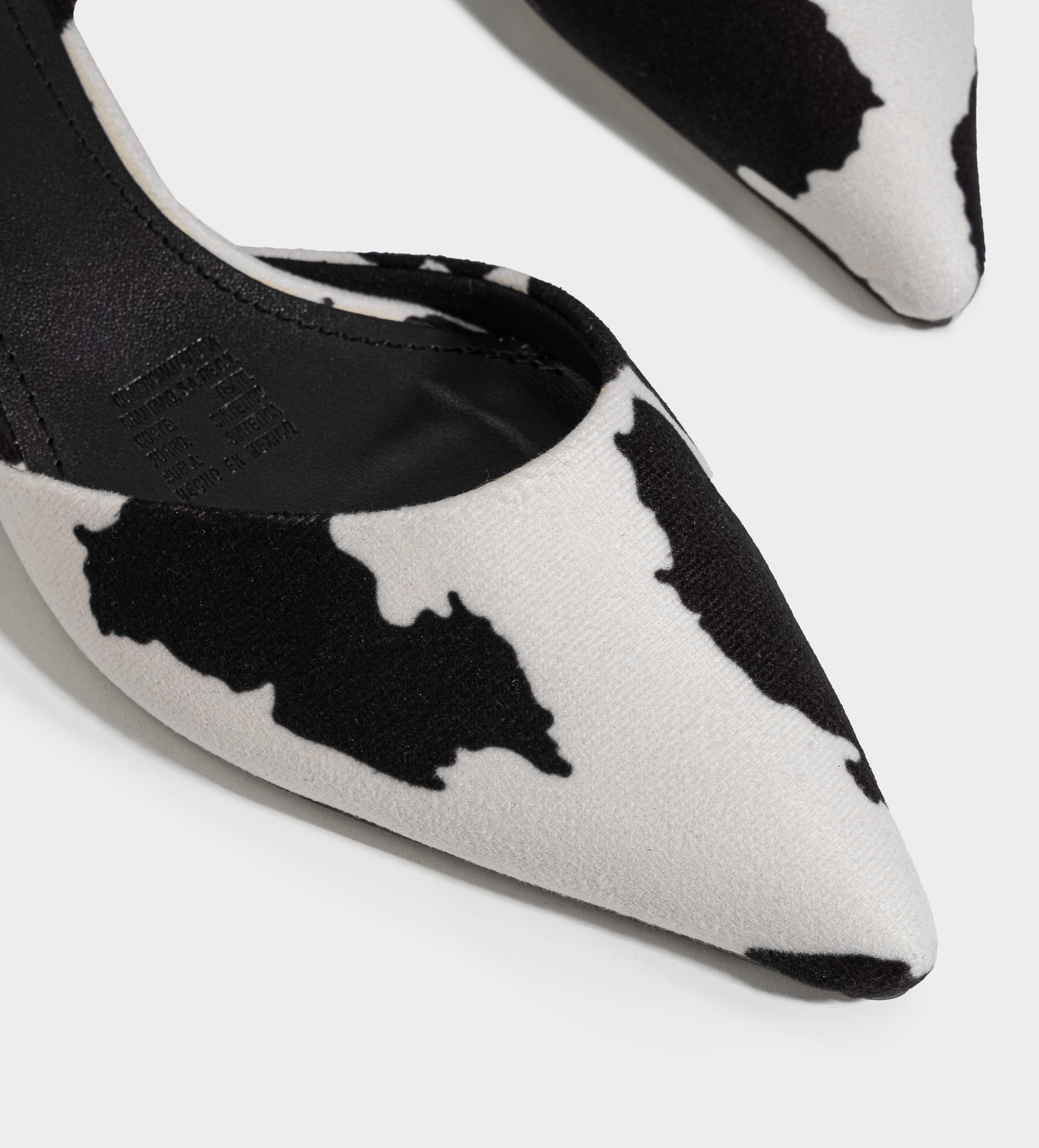 ZAPATILLA DESTALONADA TACÓN KITTEN TEXTIL VACA