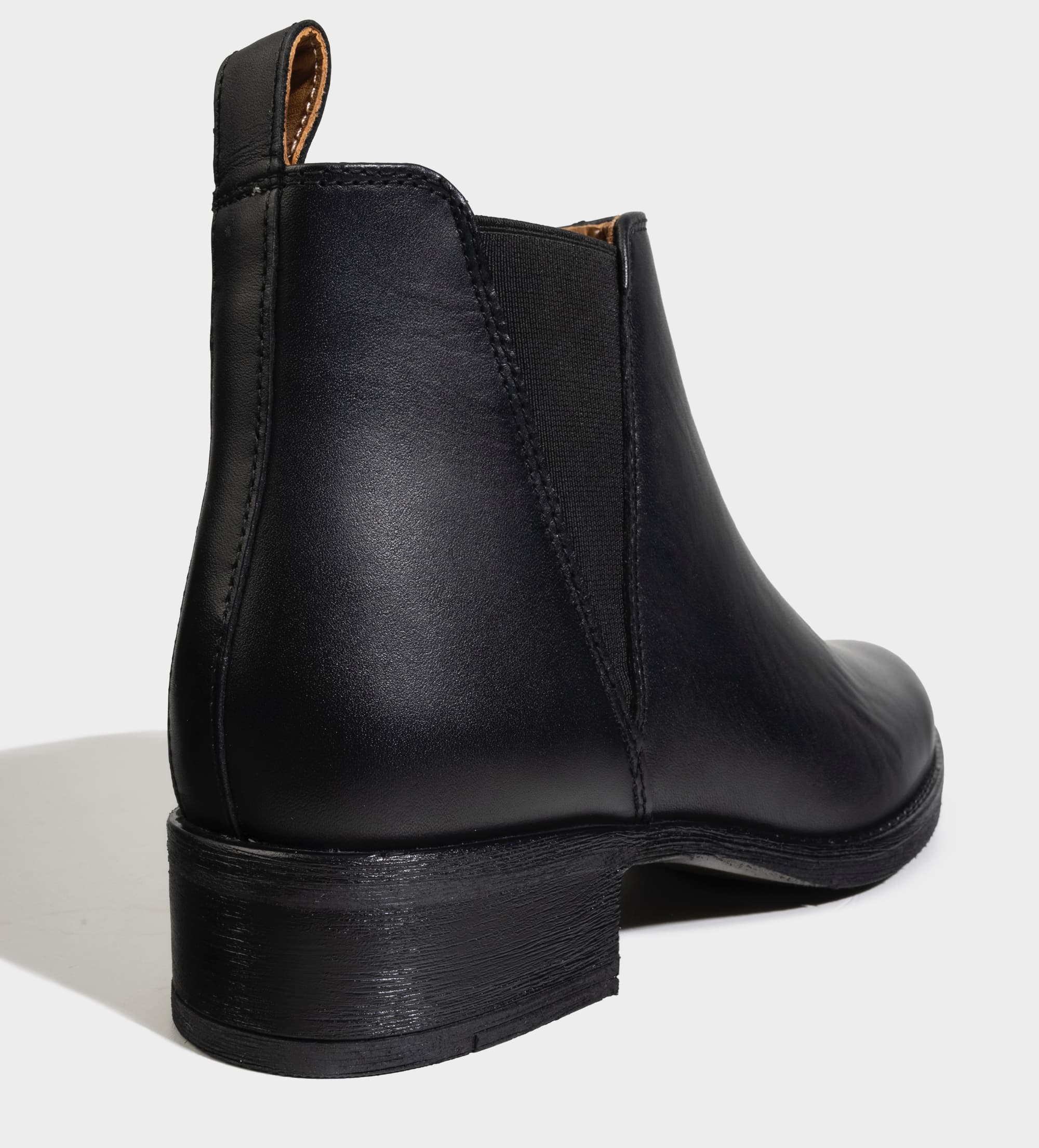 BOTÍN CHELSEA PIEL ECUESTRE NEGRO