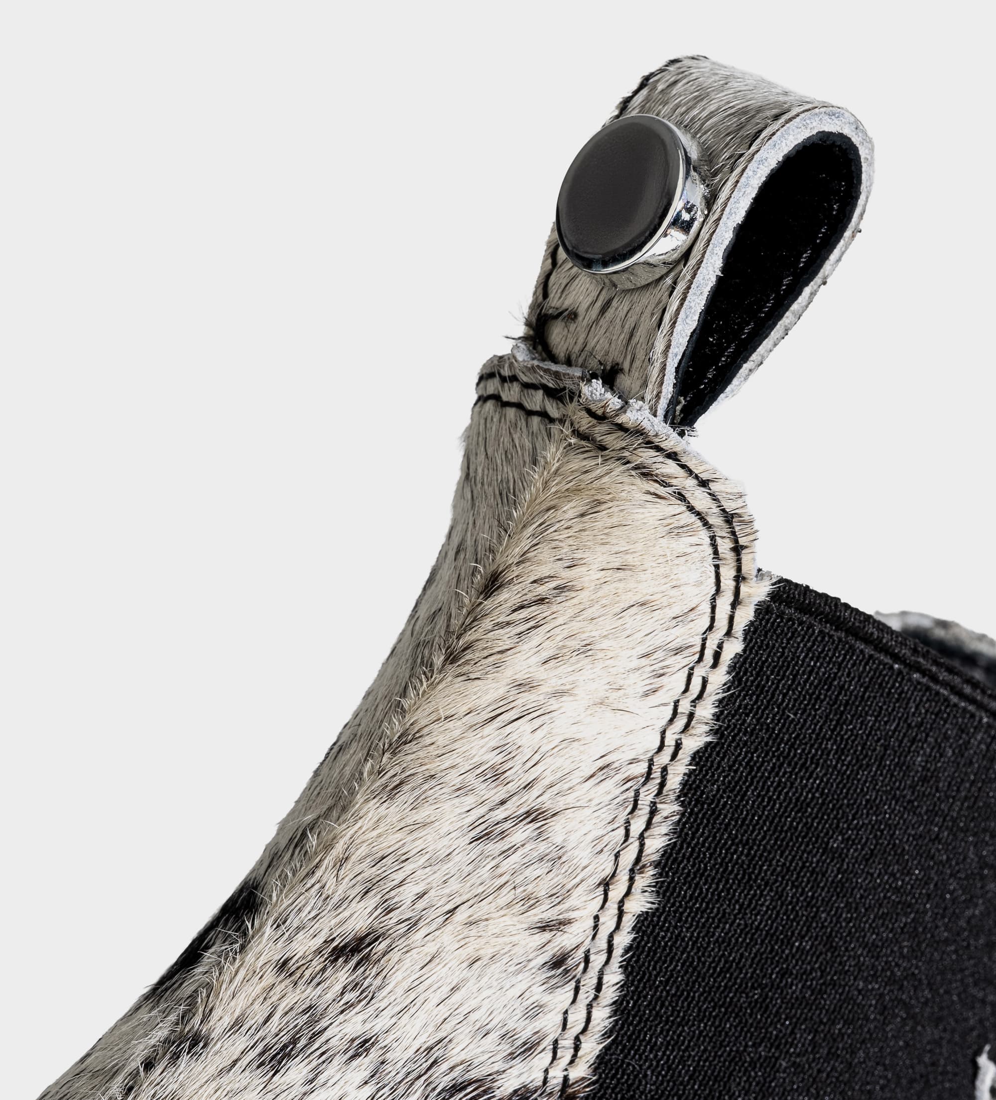 BOTÍN CHELSEA WESTERN PIEL PELO BLANCO