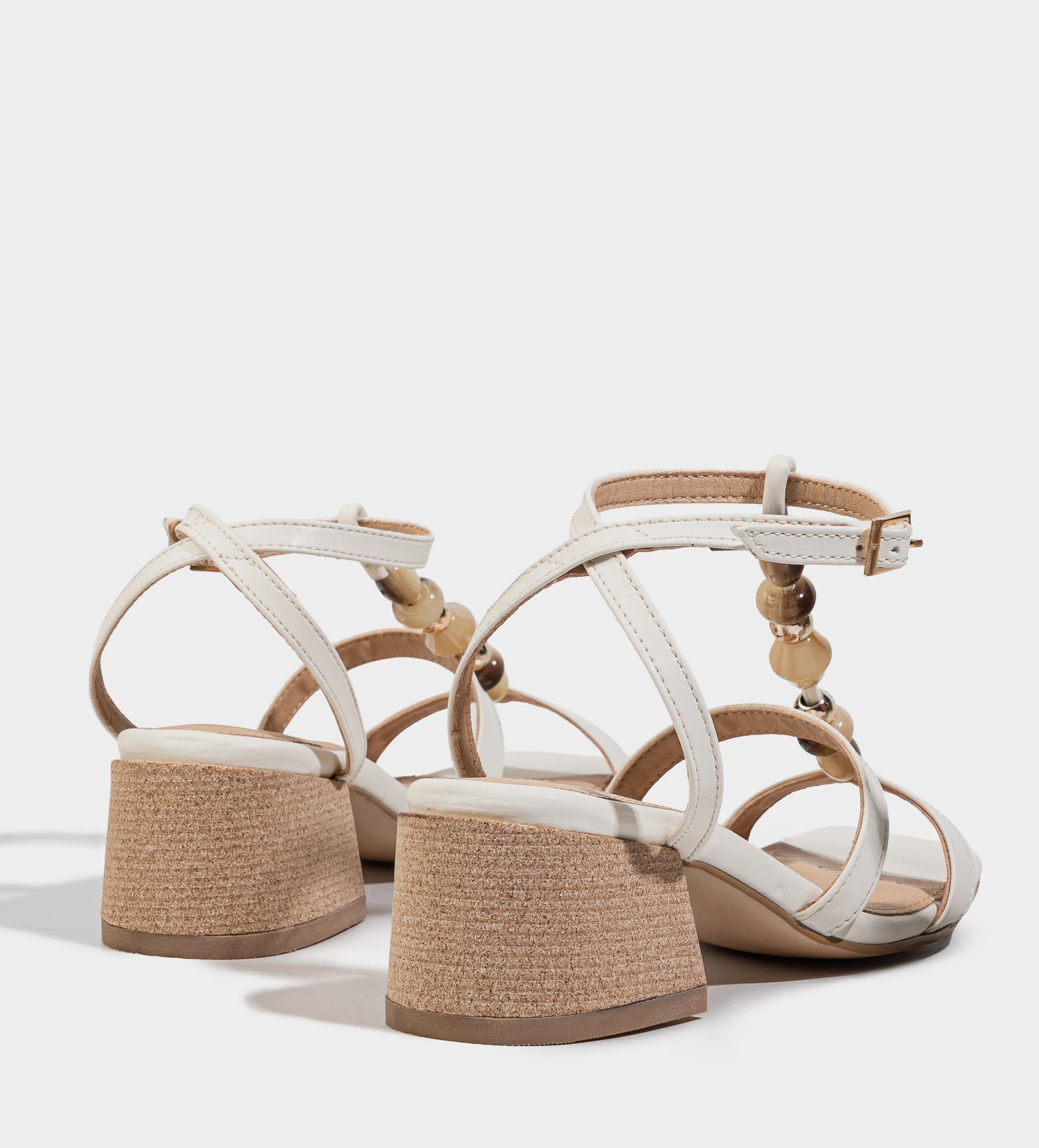 SANDALIA TACÓN BEIGE