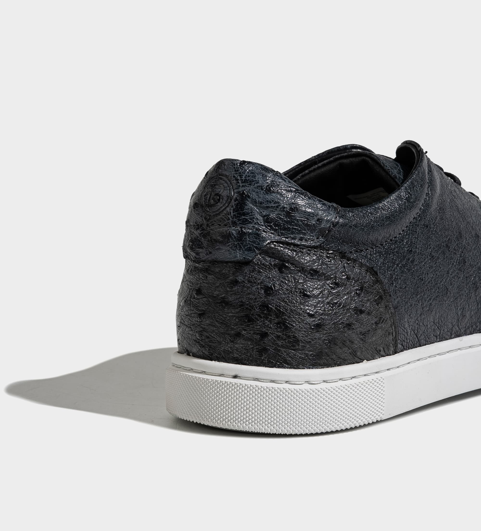 SNEAKER PREMIUM PIEL AVESTRUZ NEGRO GRISÁCEO