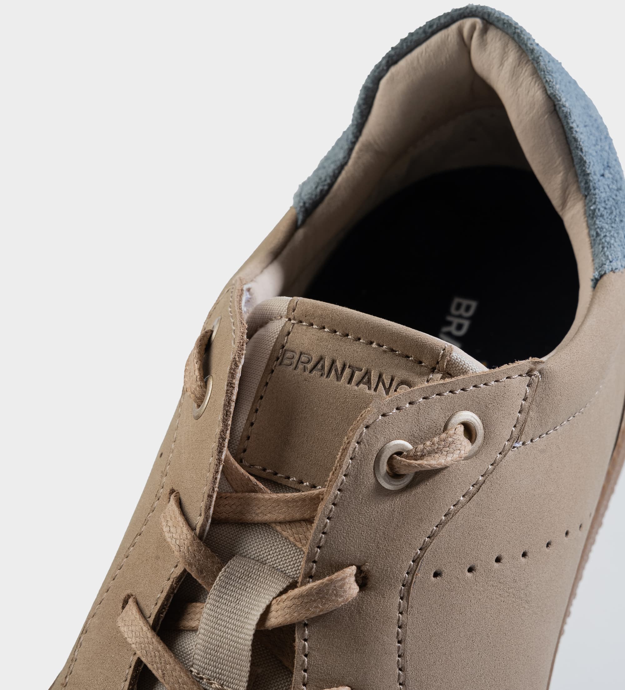 SNEAKER PIEL NOBUCK CAFÉ