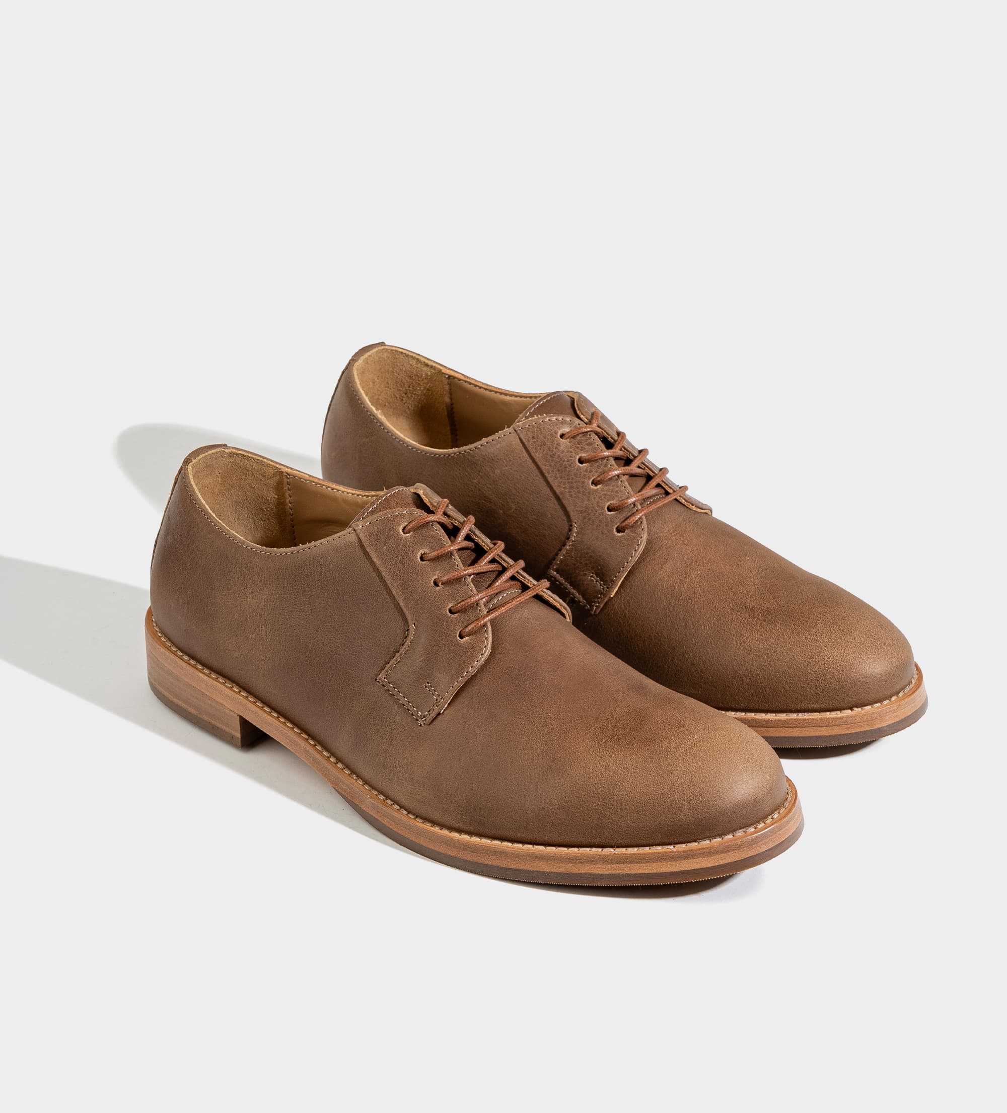 ZAPATO DERBY SUELA DE CUERO PIEL MIEL