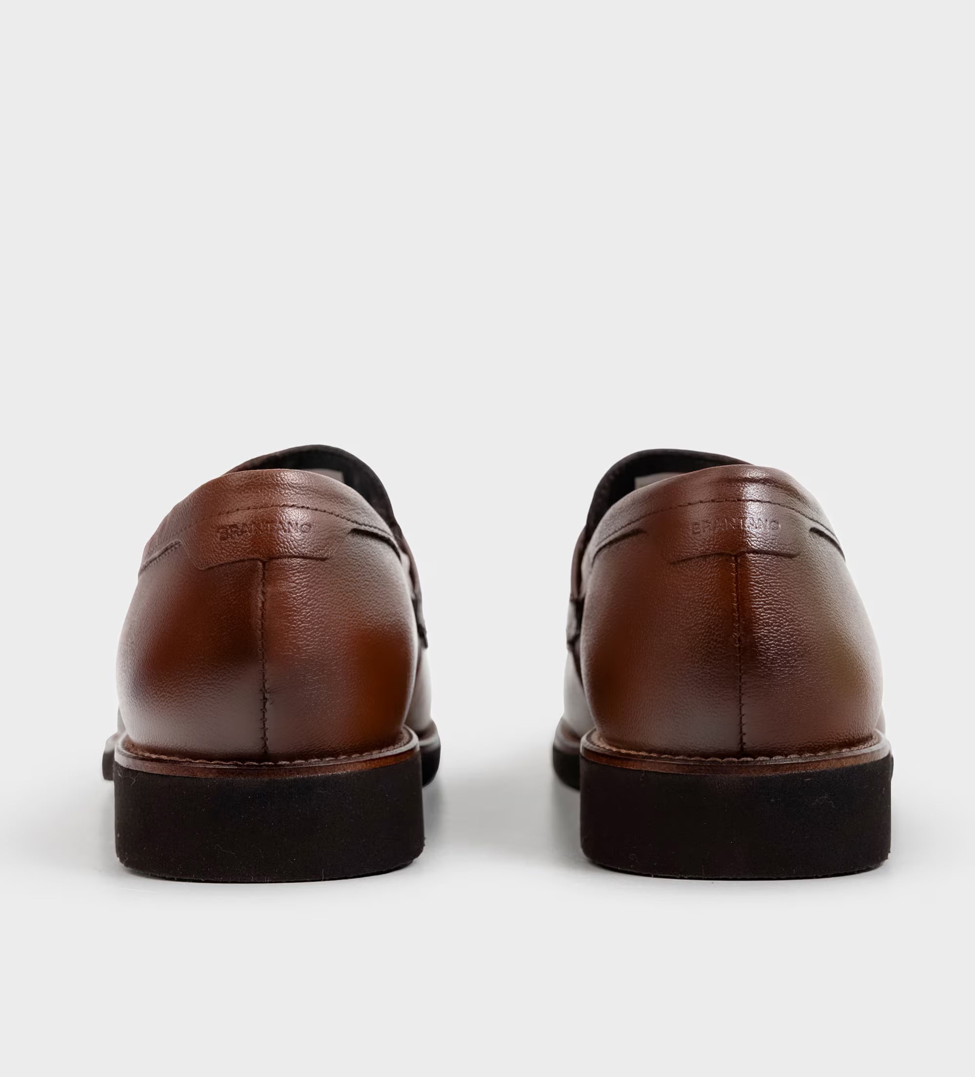 MOCASÍN VESTIR SUELA ULTRALIGERA PIEL CAFÉ