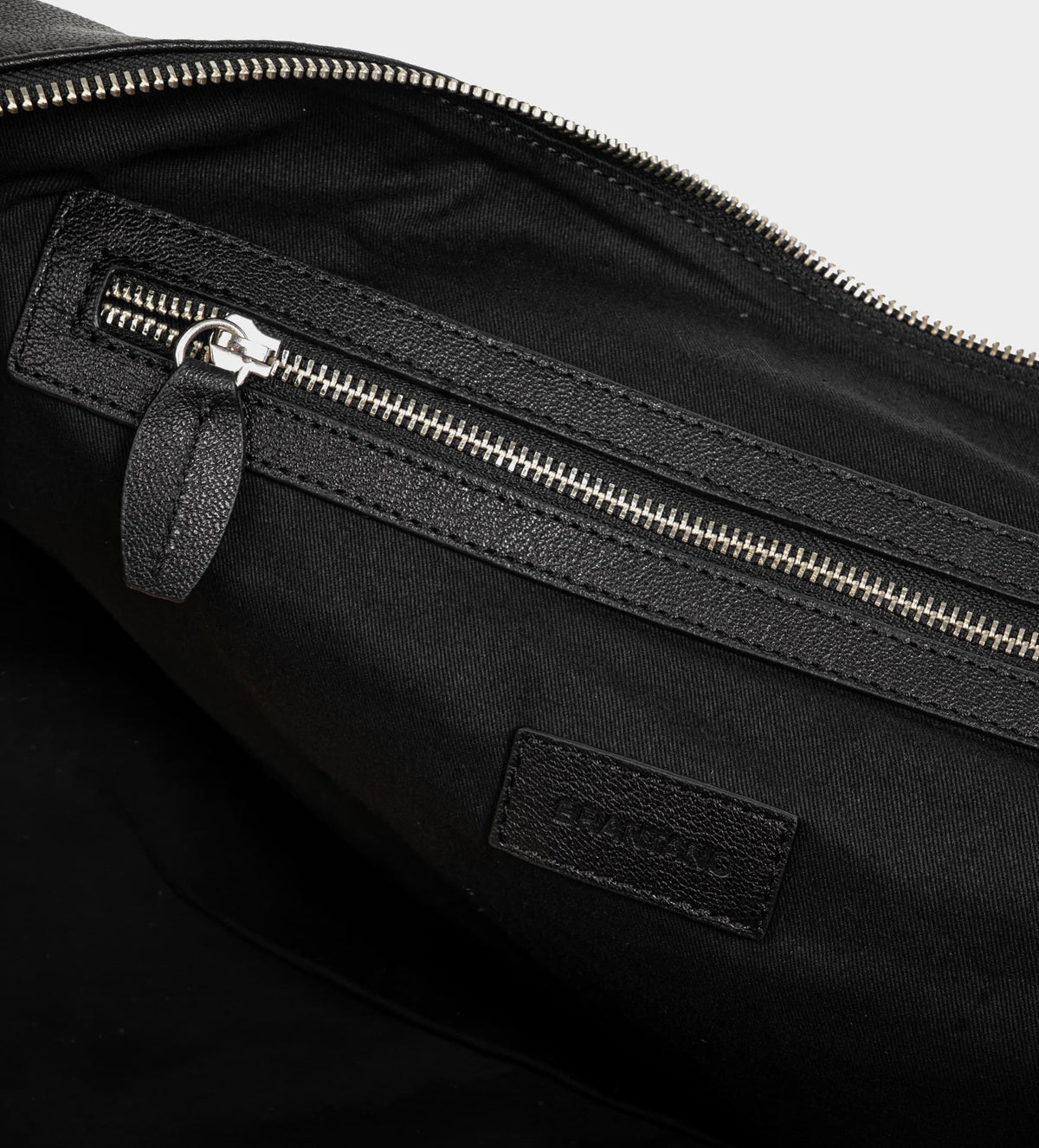 DUFFLE BAG PIEL NEGRA