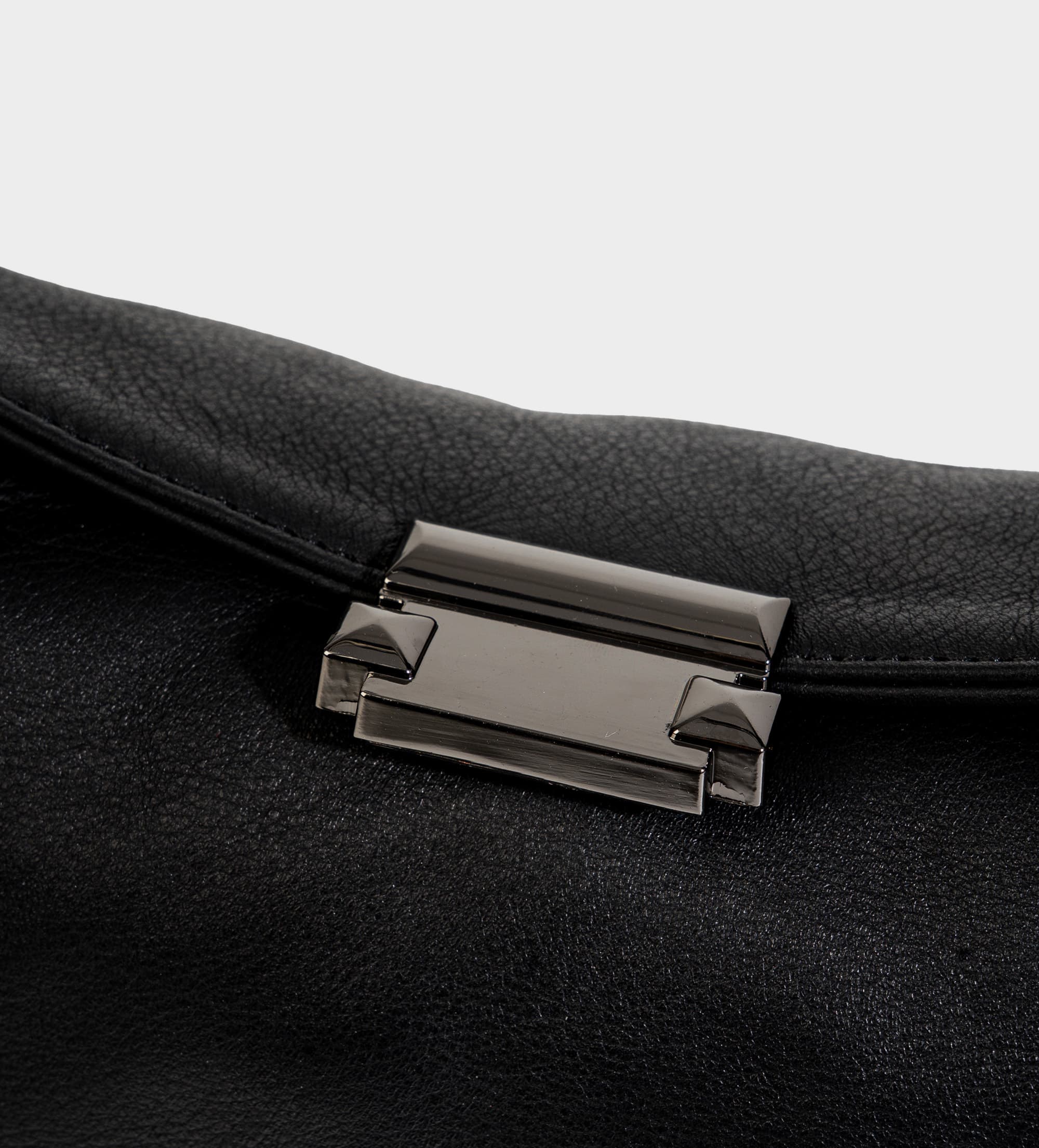 BOLSO CROSSBODY CORREA AJUSTABLE PIEL NEGRO