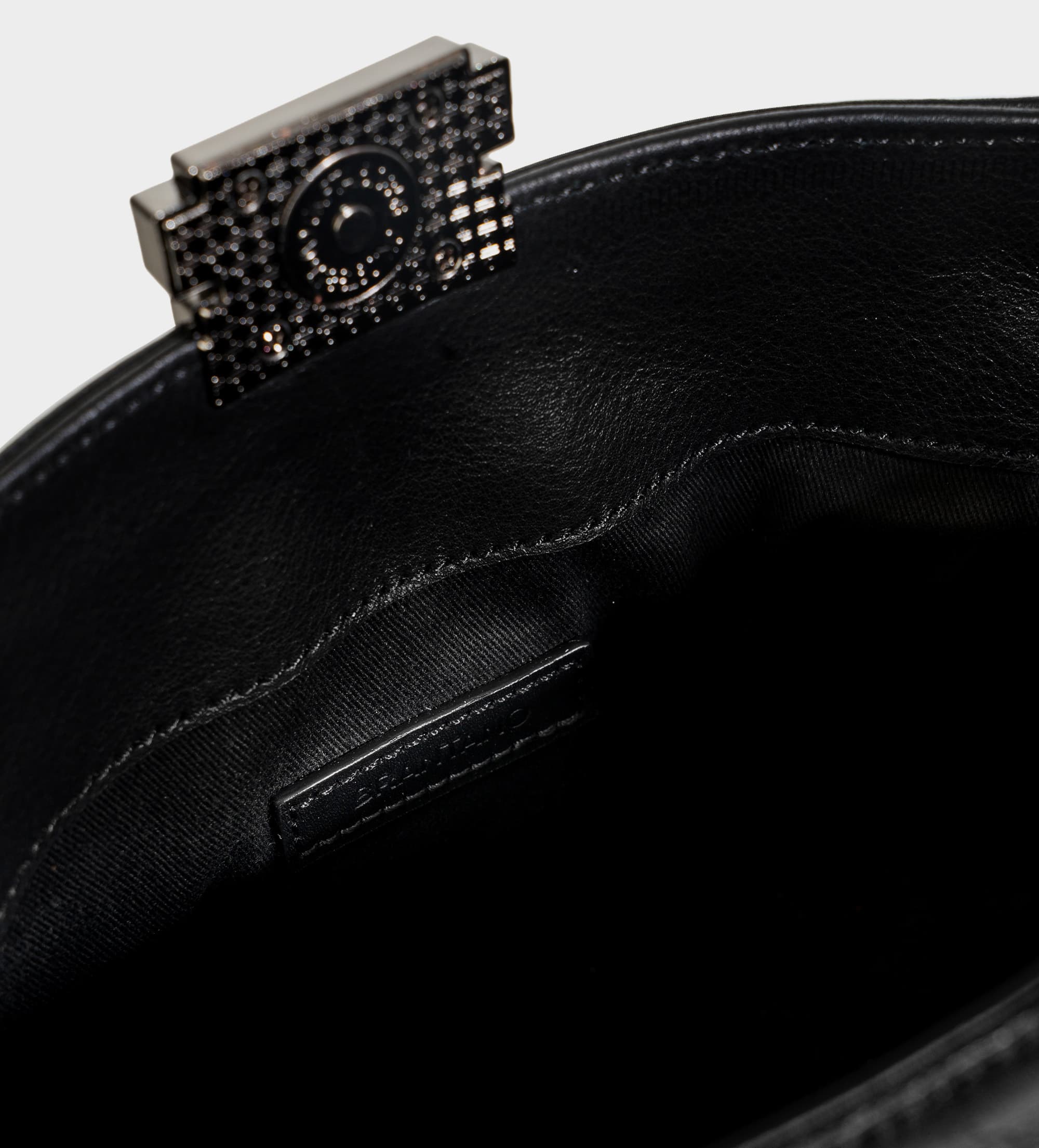 BOLSO CROSSBODY CORREA AJUSTABLE PIEL NEGRO