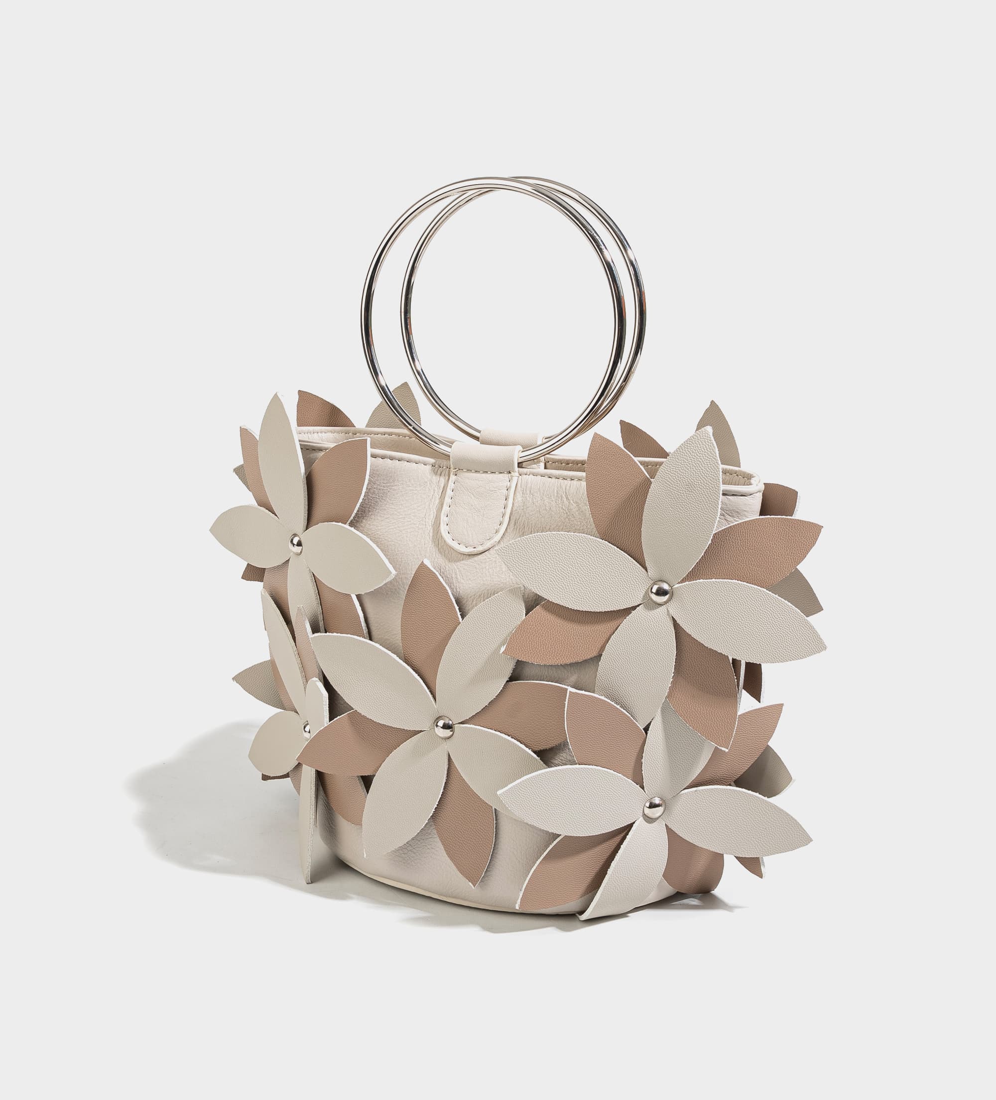 BOLSO BUCKET ASA METÁLICA PIEL NUDE