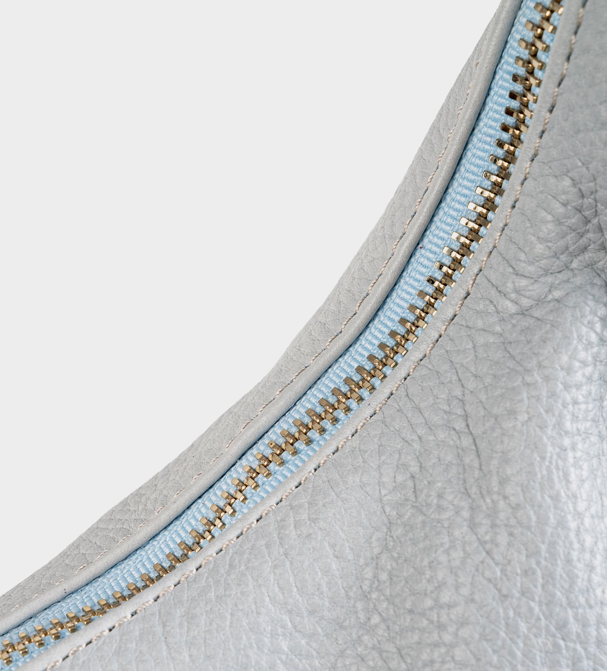 BOLSA HOBO PIEL AZUL FLECOS