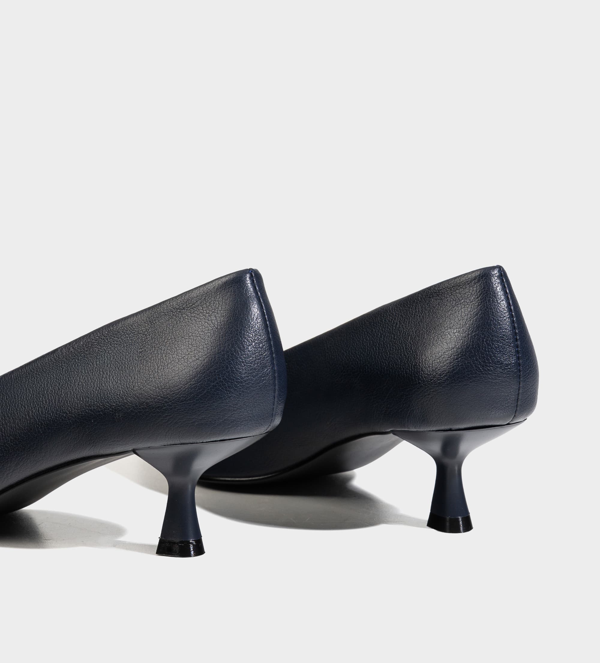 ZAPATILLA TACÓN KITTEN PUNTA FINA AZUL