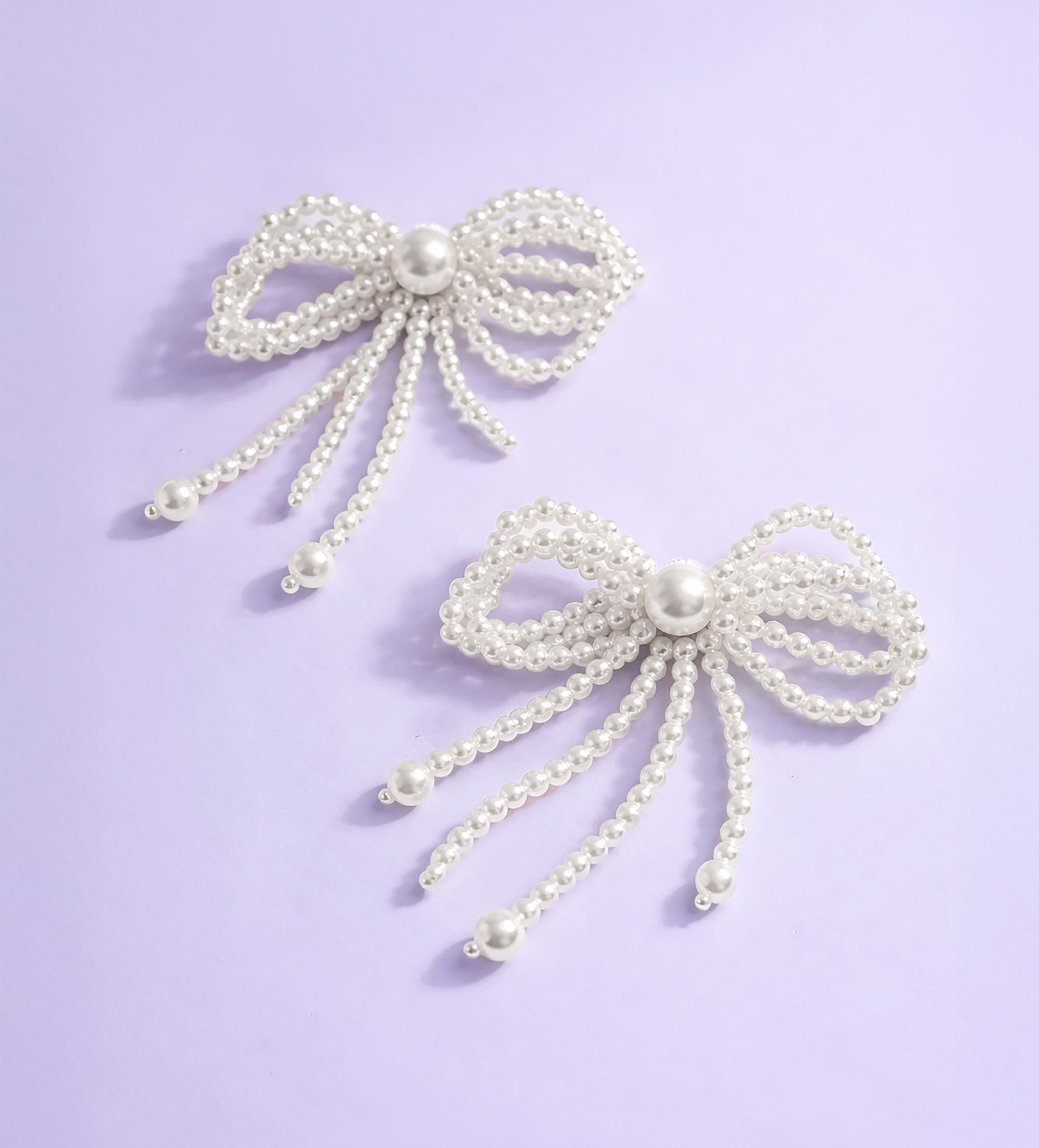 CHARMS SNEAKERS MOÑOS PERLA