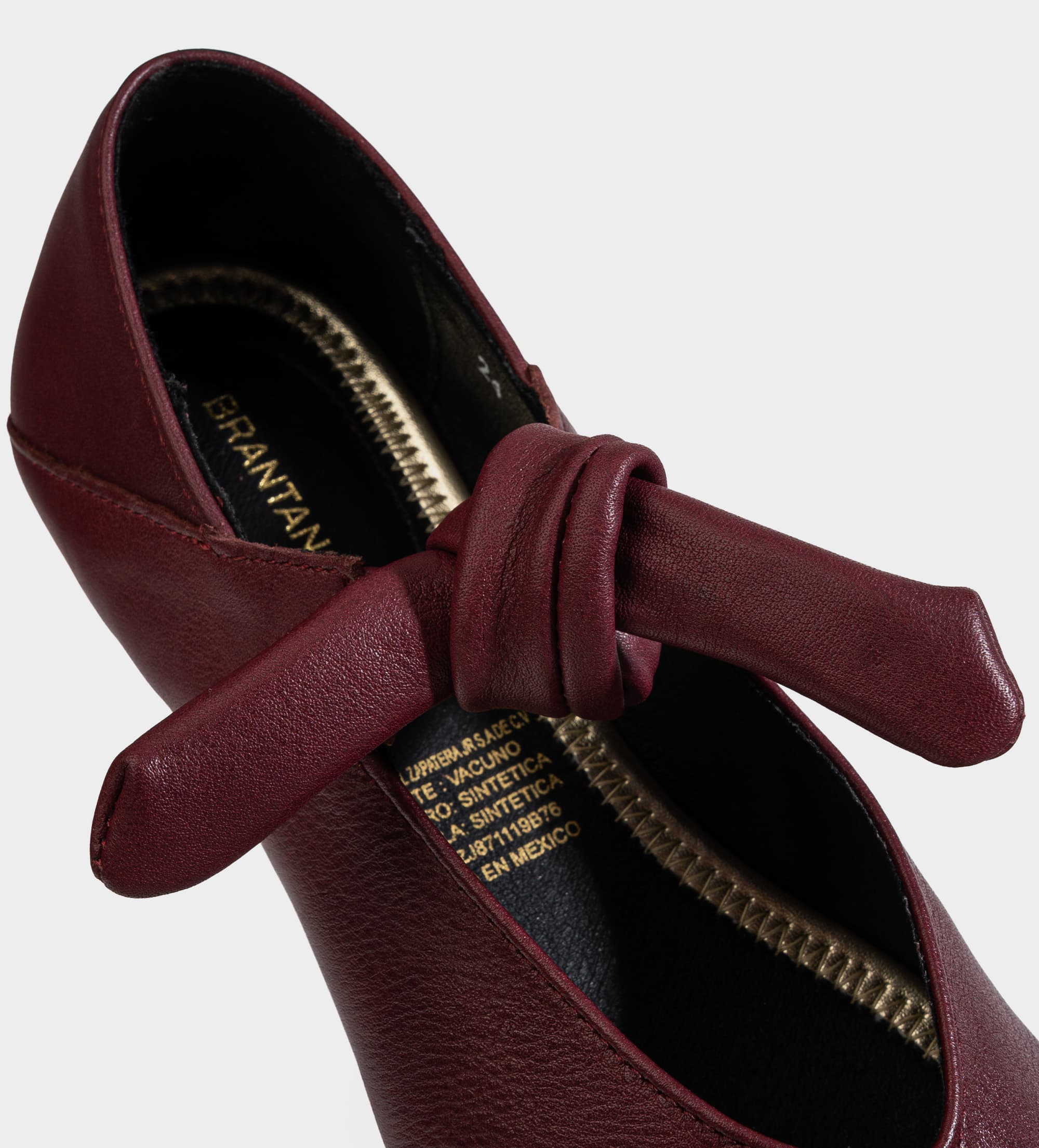 BALERINA PLANA PIEL MOÑO VINO