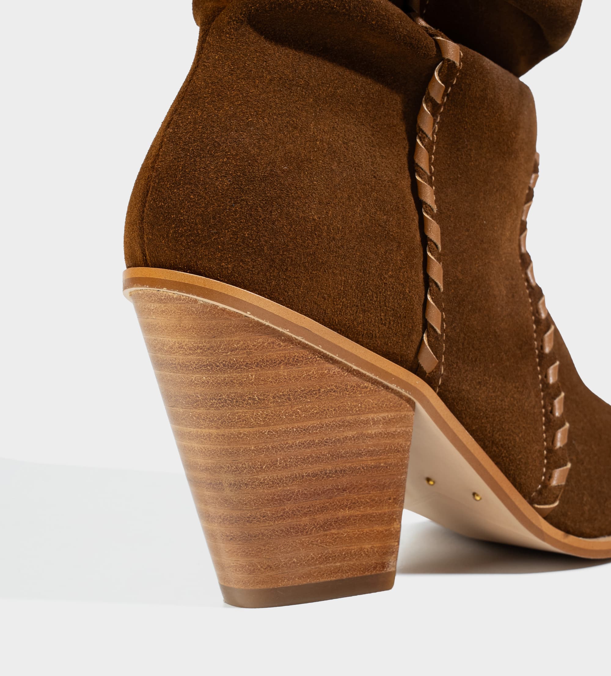 BOTA MEDIA WESTERN PIEL GAMUZA CAFÉ