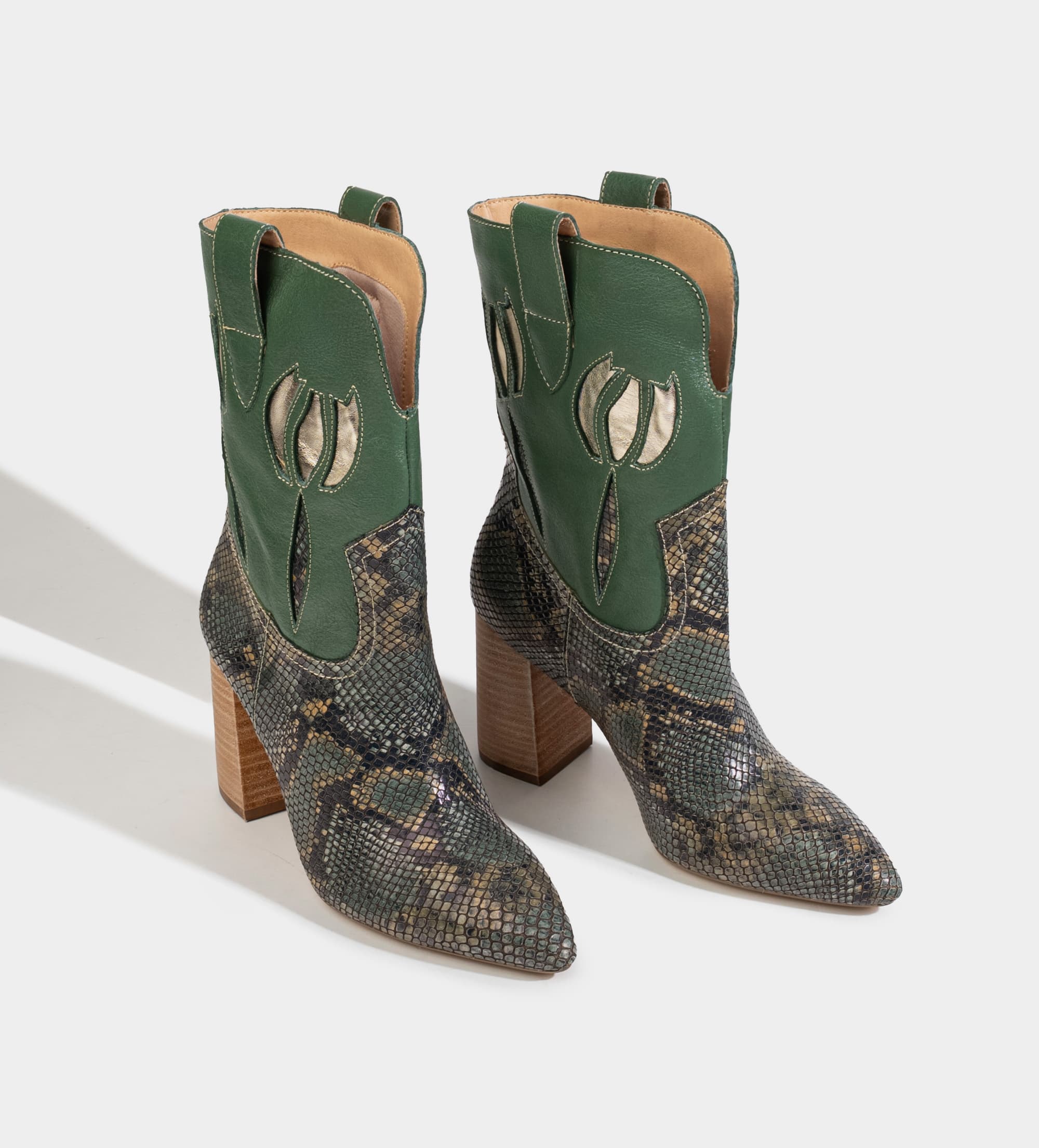BOTA WESTERN PIEL GRABADO ANIMAL PRINT VERDE