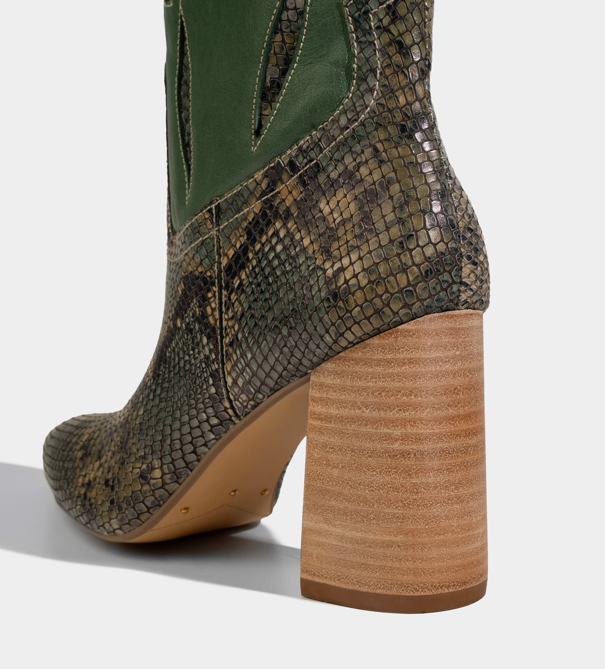 BOTA WESTERN PIEL GRABADO ANIMAL PRINT VERDE