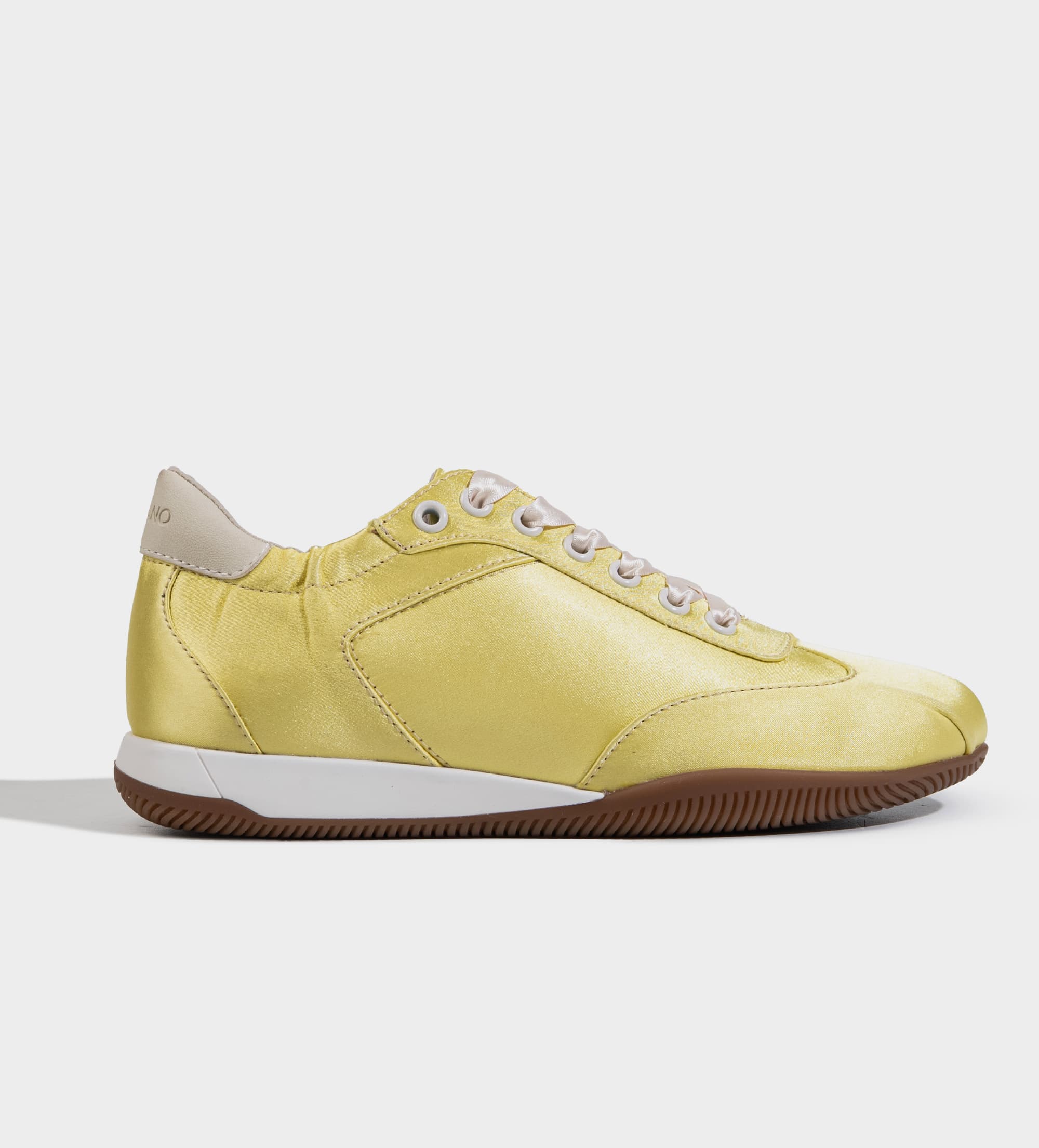 SNEAKER CASUAL TEXTIL SATINADO AMARILLO