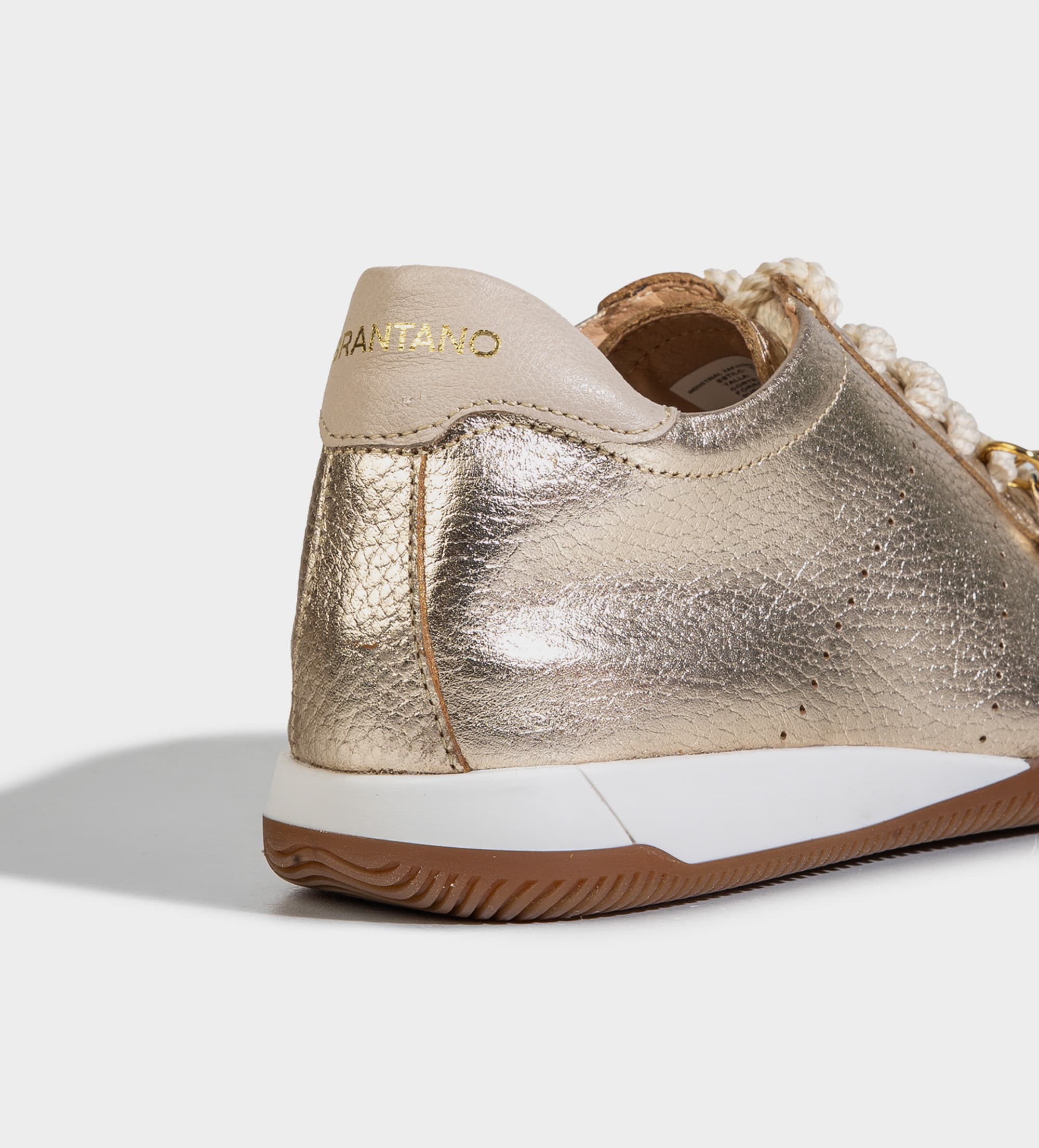 SNEAKER CASUAL PIEL ORO