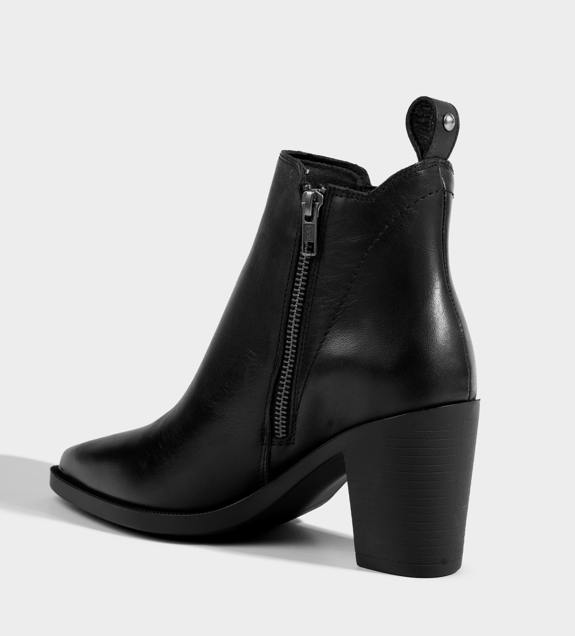 BOTA CHELSEA TACÓN BLOQUE PIEL NEGRO
