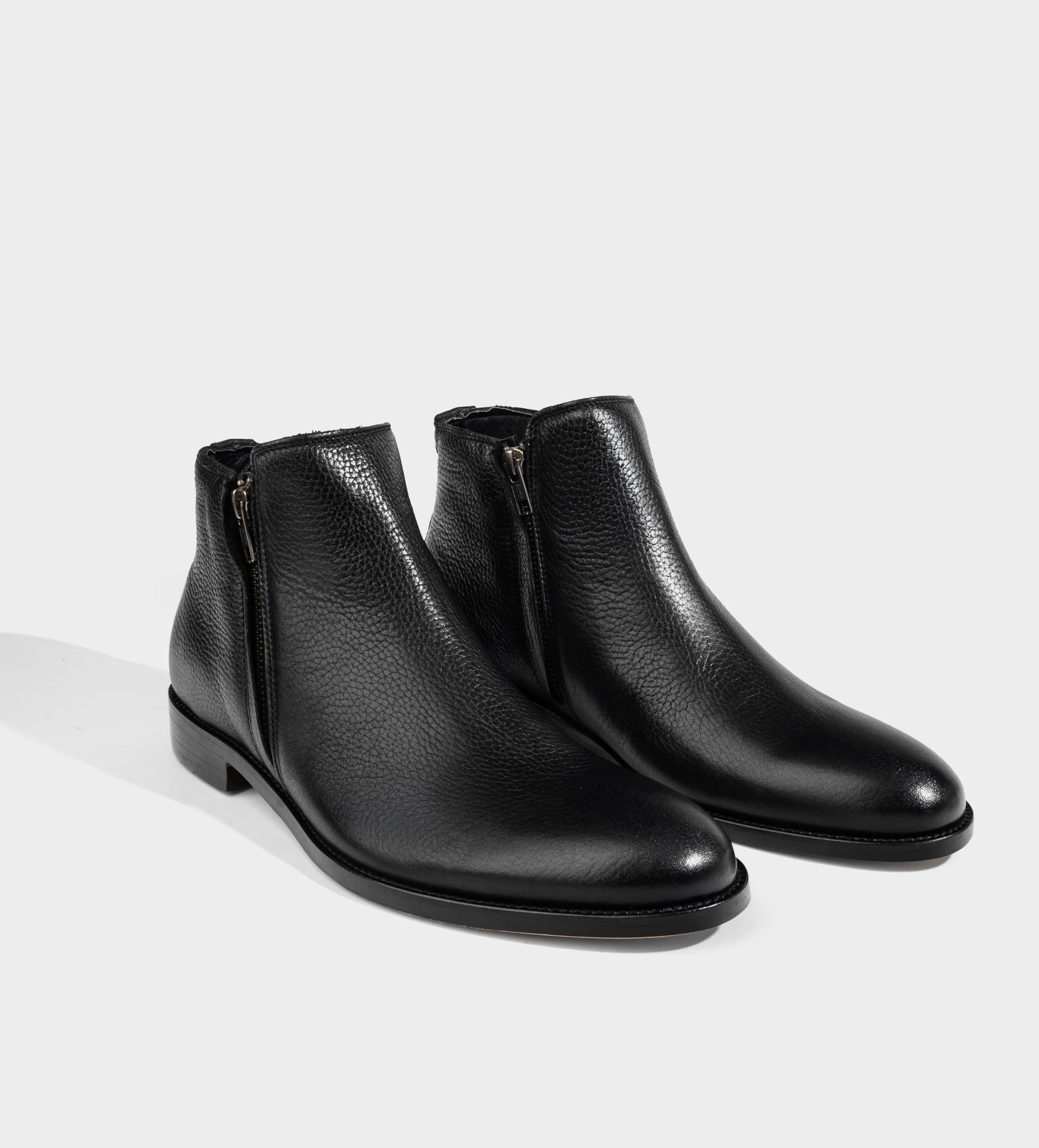 BOTA CASUAL CIERRE LATERAL PIEL NEGRO